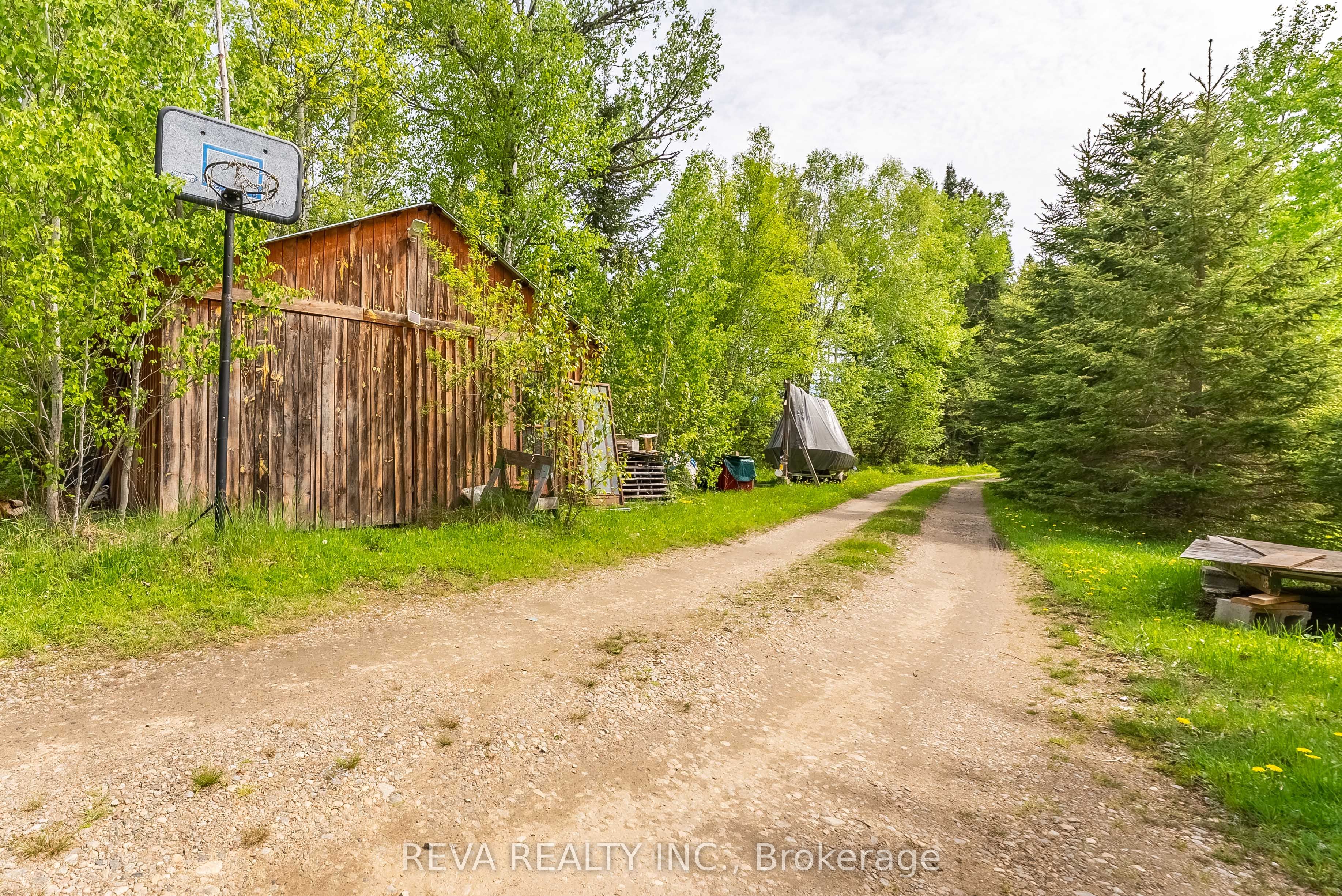 1535 North Baptiste Lake Road Property Photo 39