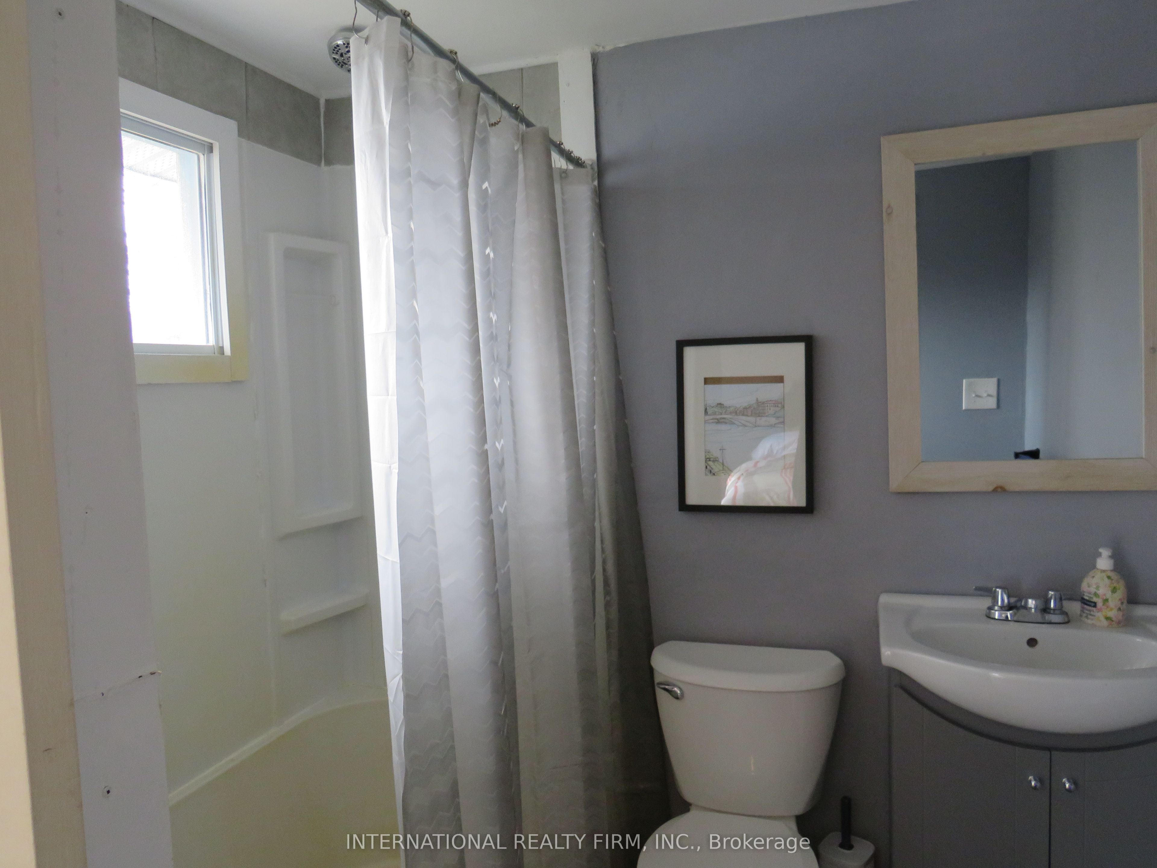 175 Borden Road Property Photo 8