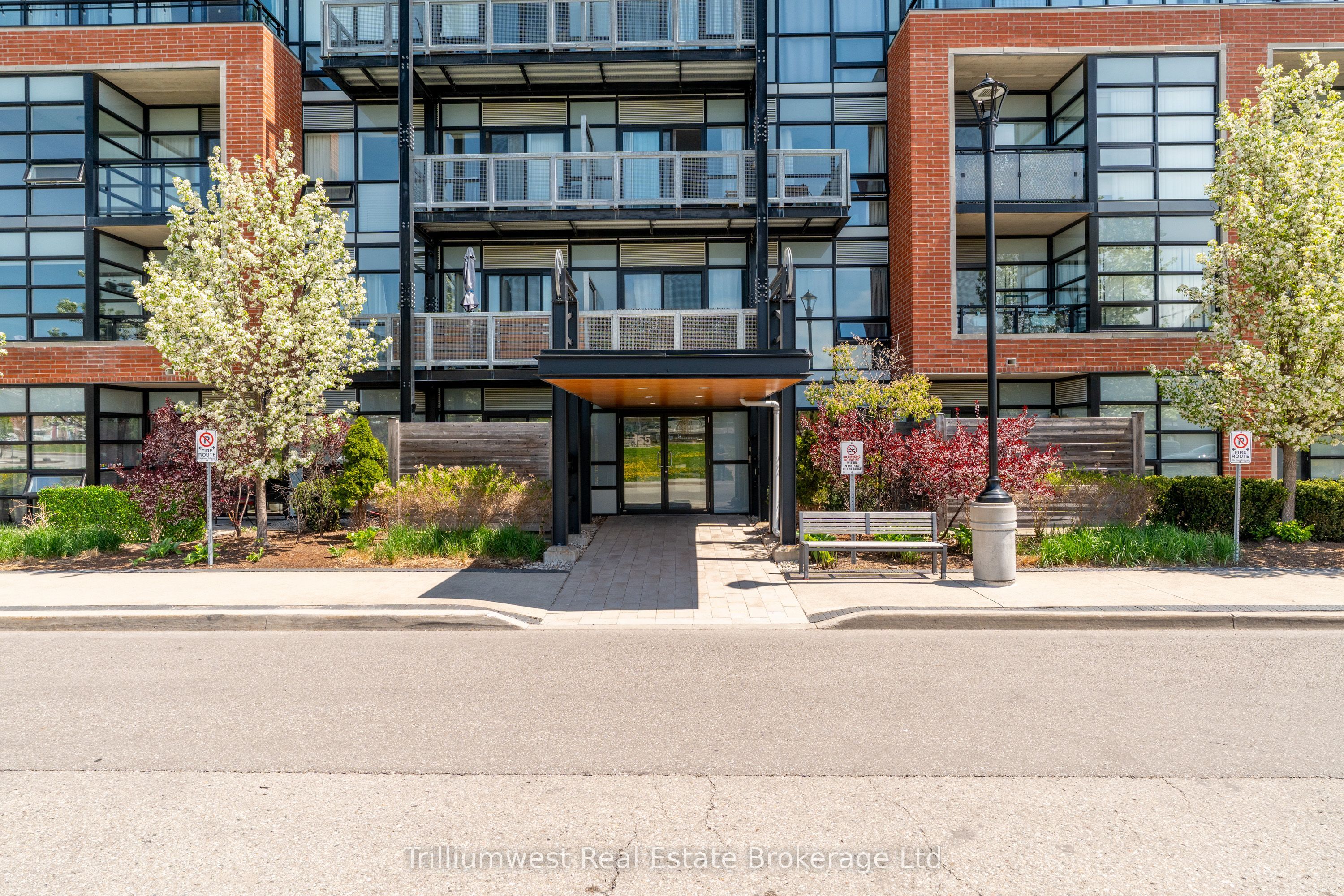 155 St Leger St Property Photo 3