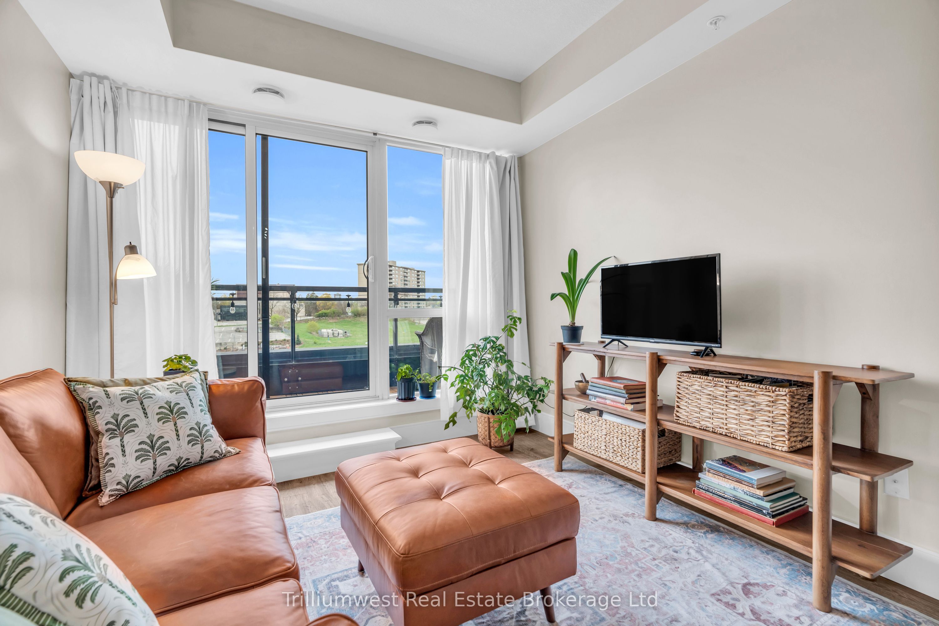 155 St Leger St Property Photo 8
