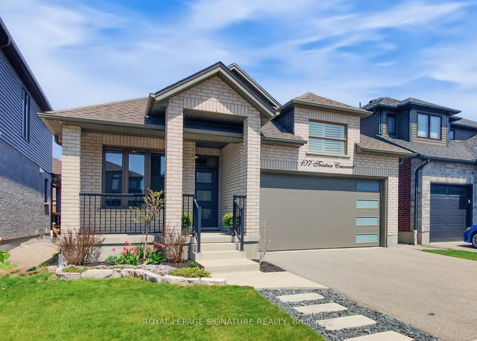 107 Tristan Cres Property Photo