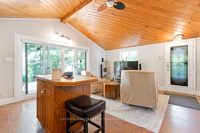 193 Pretties Island Road Property Photo 9