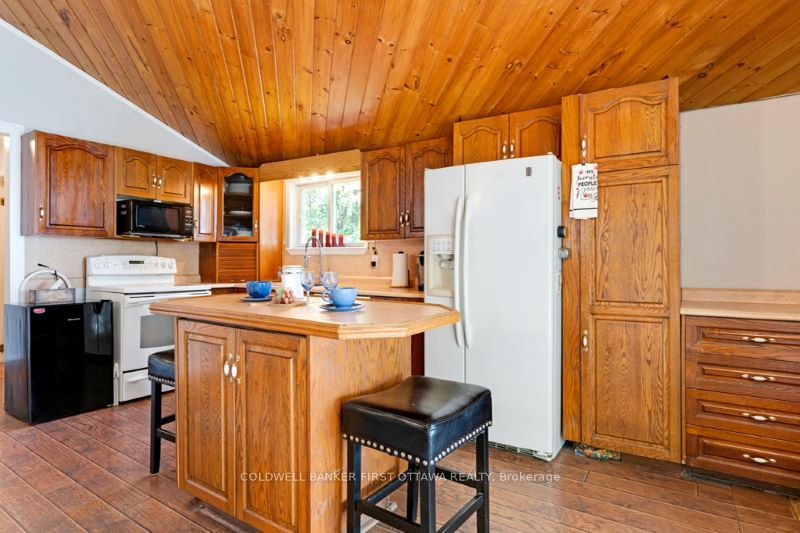 193 Pretties Island Road Property Photo 11