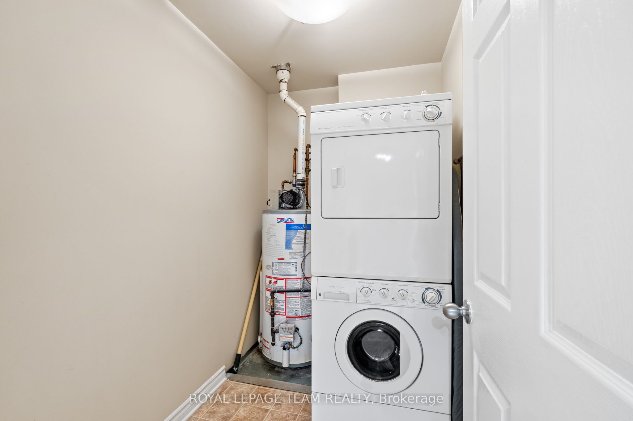 #109 - 12 Corkstown Road Property Photo 16