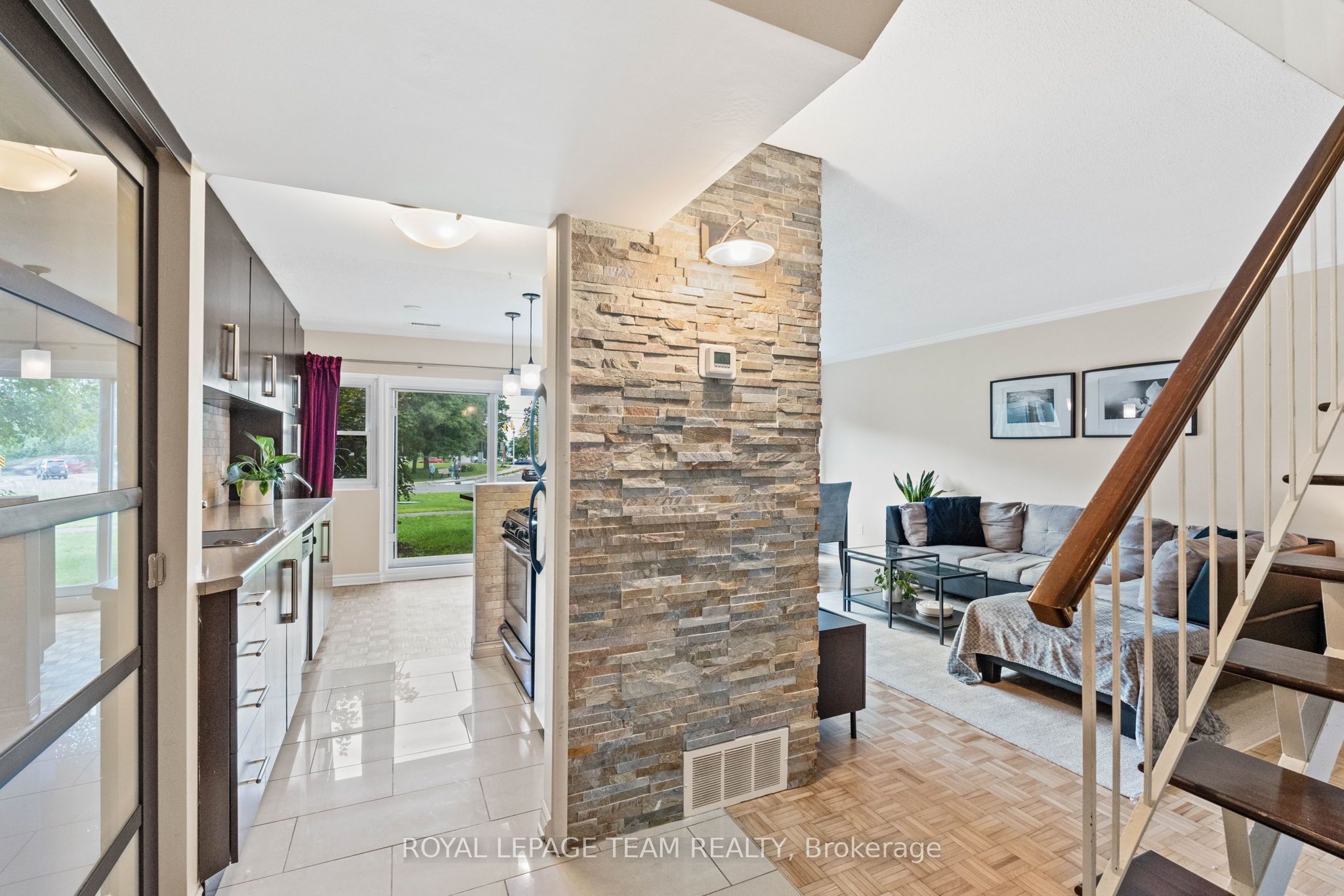 12 Corkstown Road 109 Property Photo 7