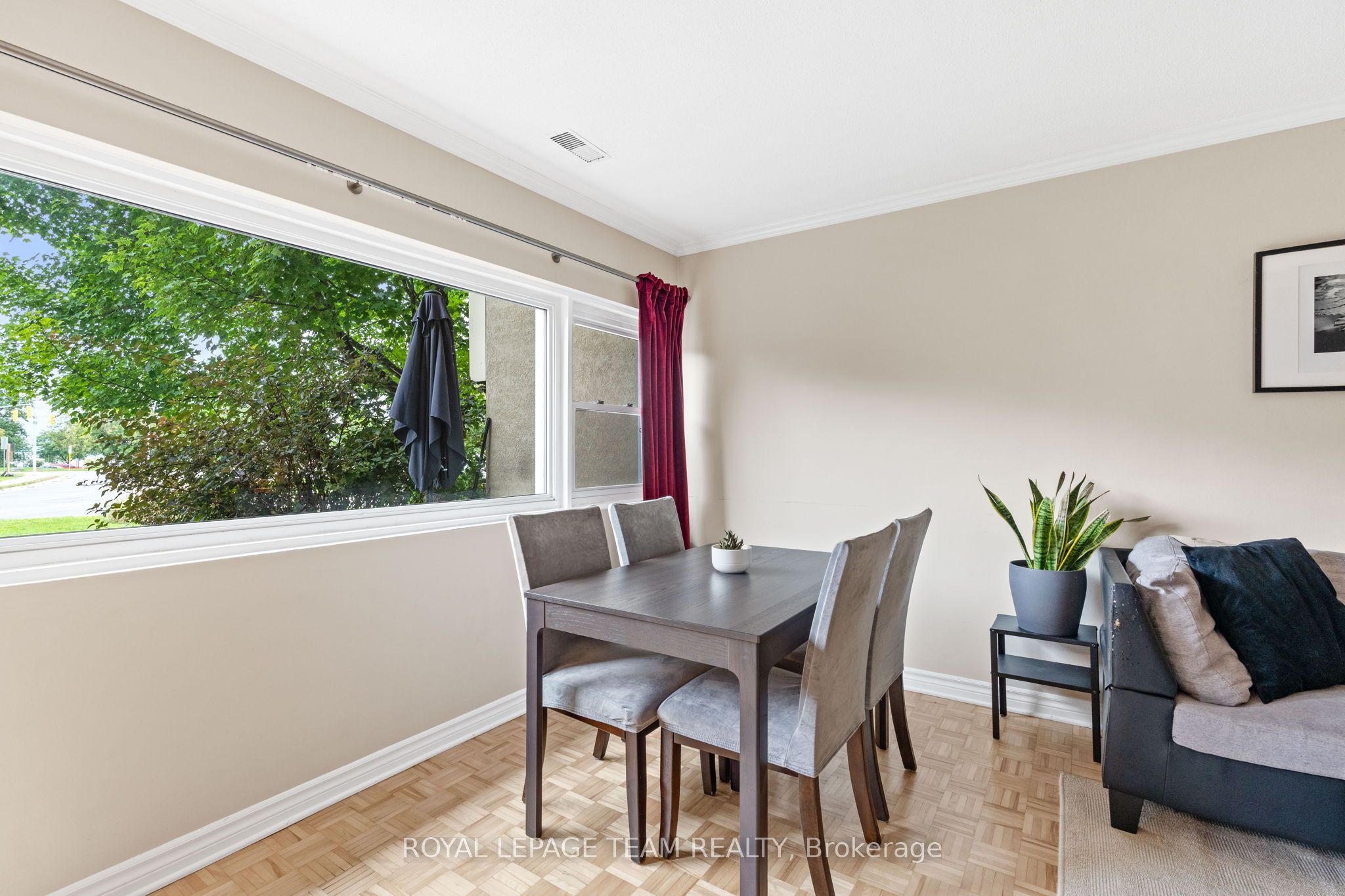 12 Corkstown Road 109 Property Photo 10