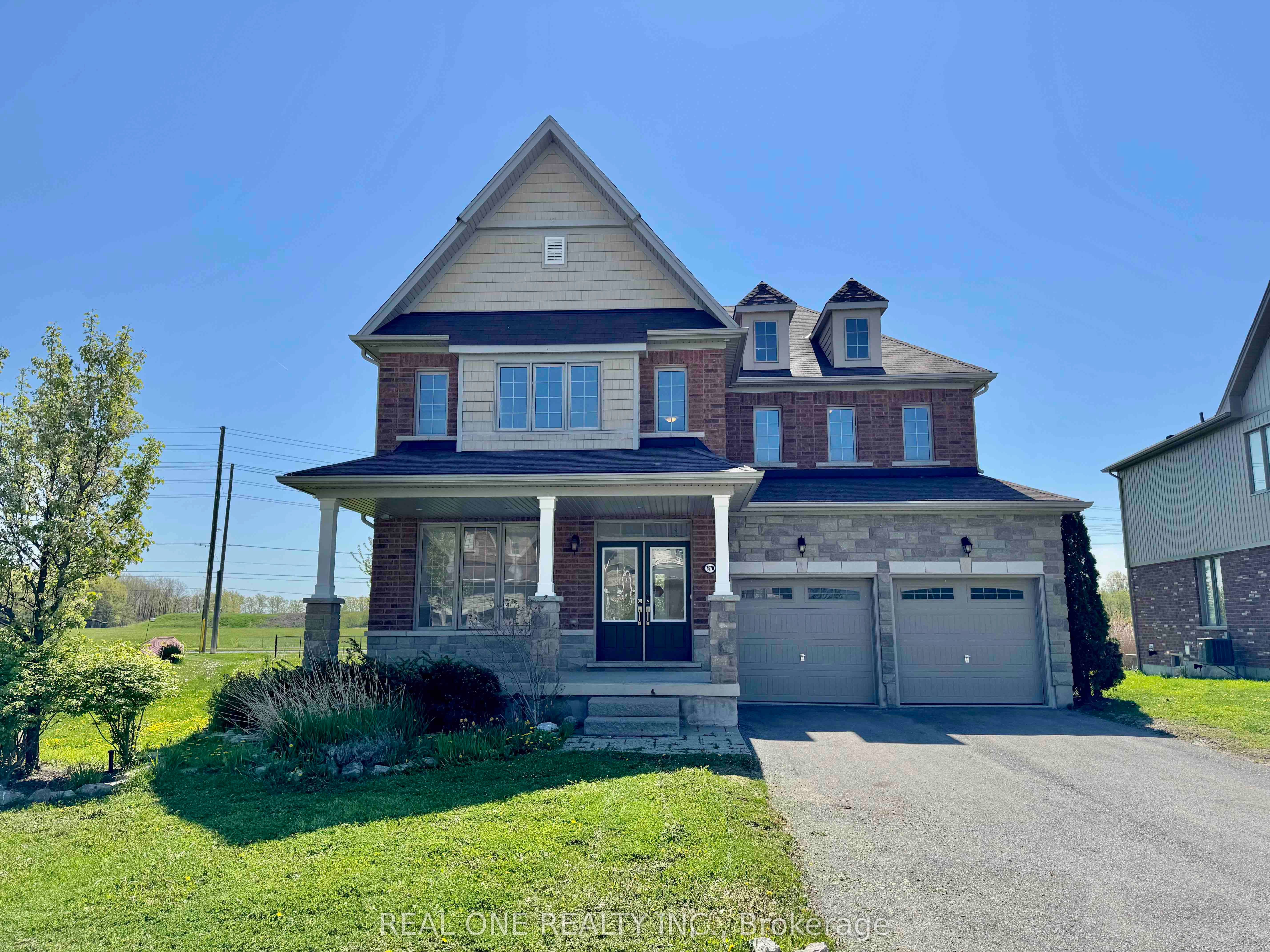 7570 Goldenrod Trl Property Photo 1