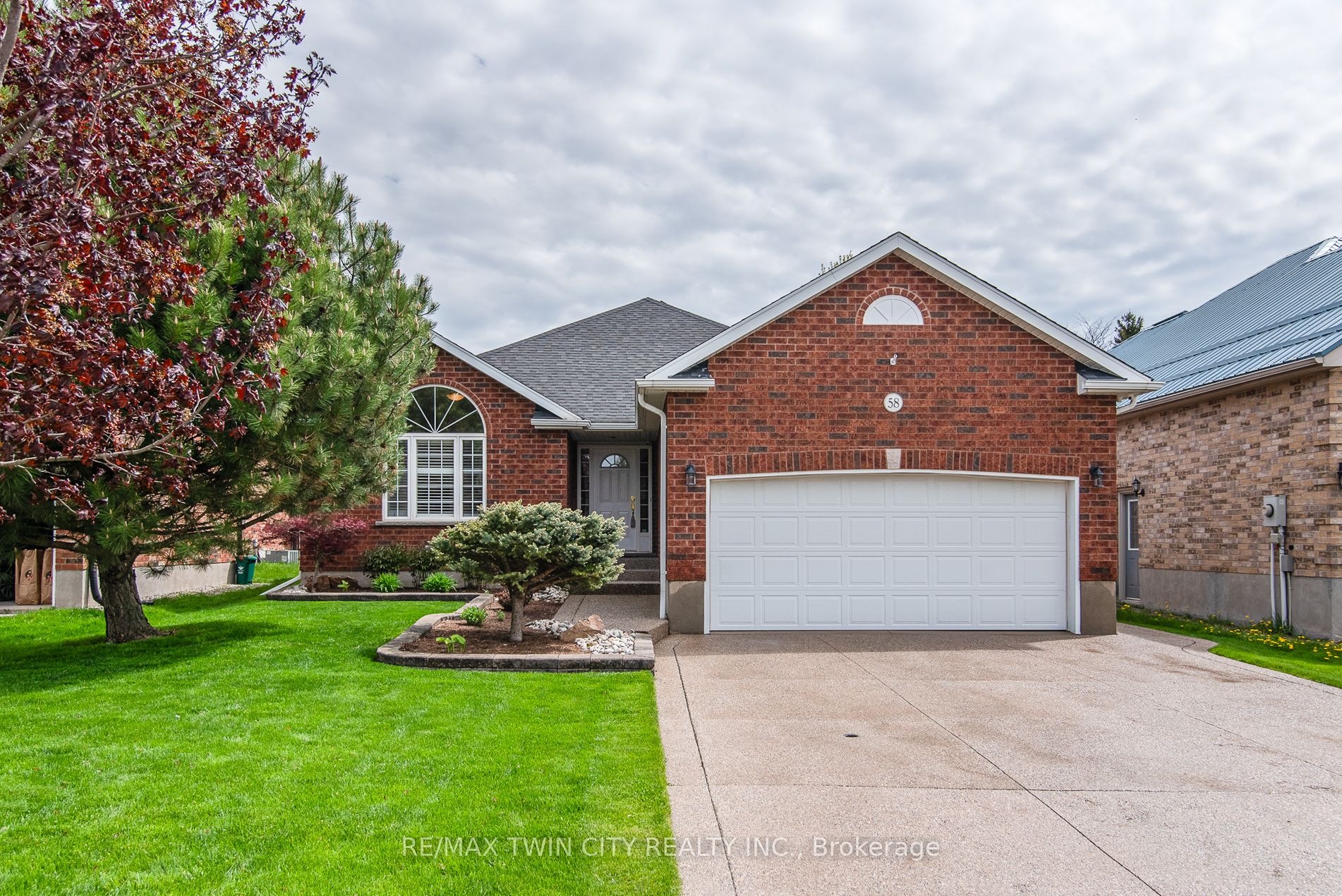 58 Zinkann Crescent Property Photo 1
