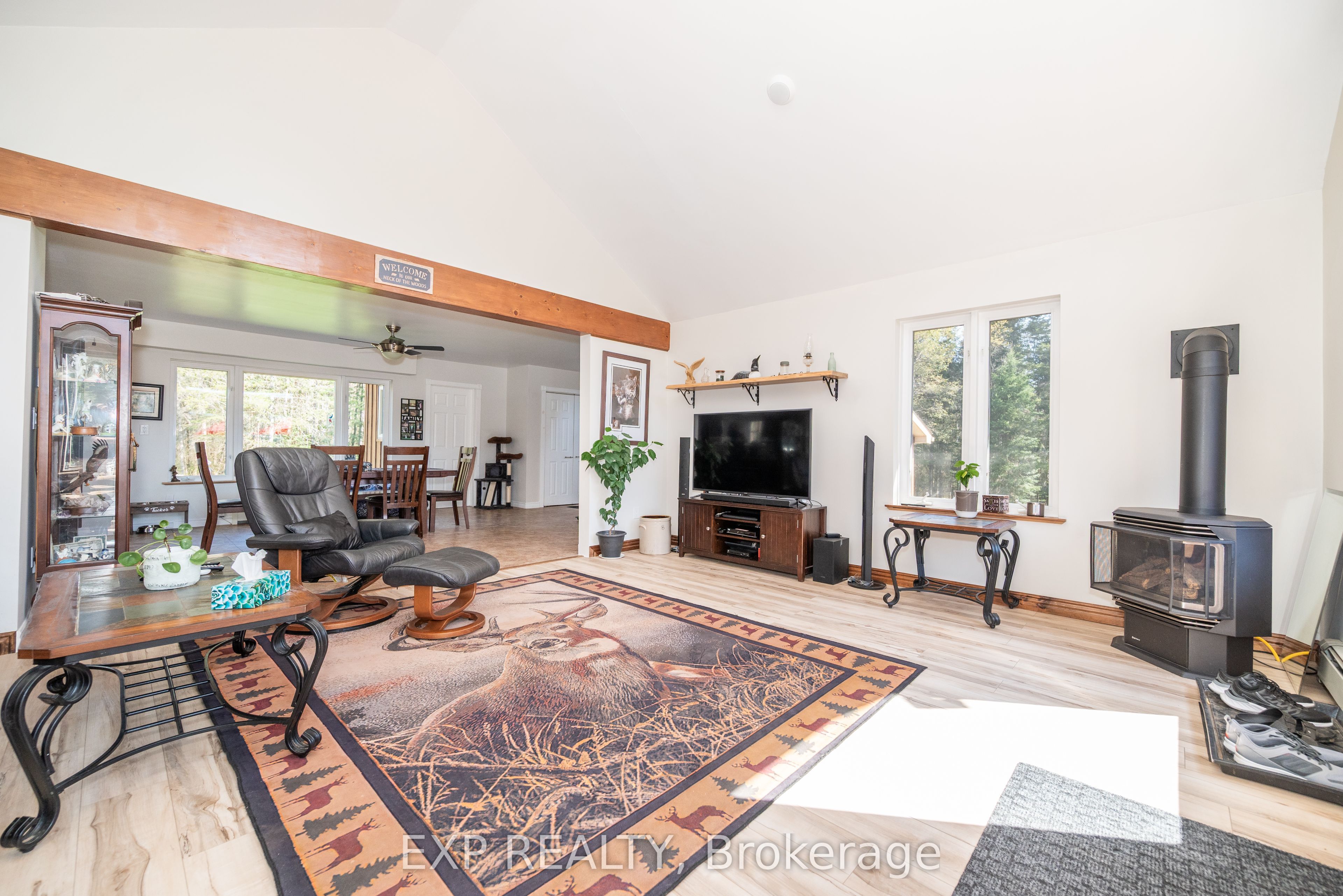5490 Loop Road Property Photo 13