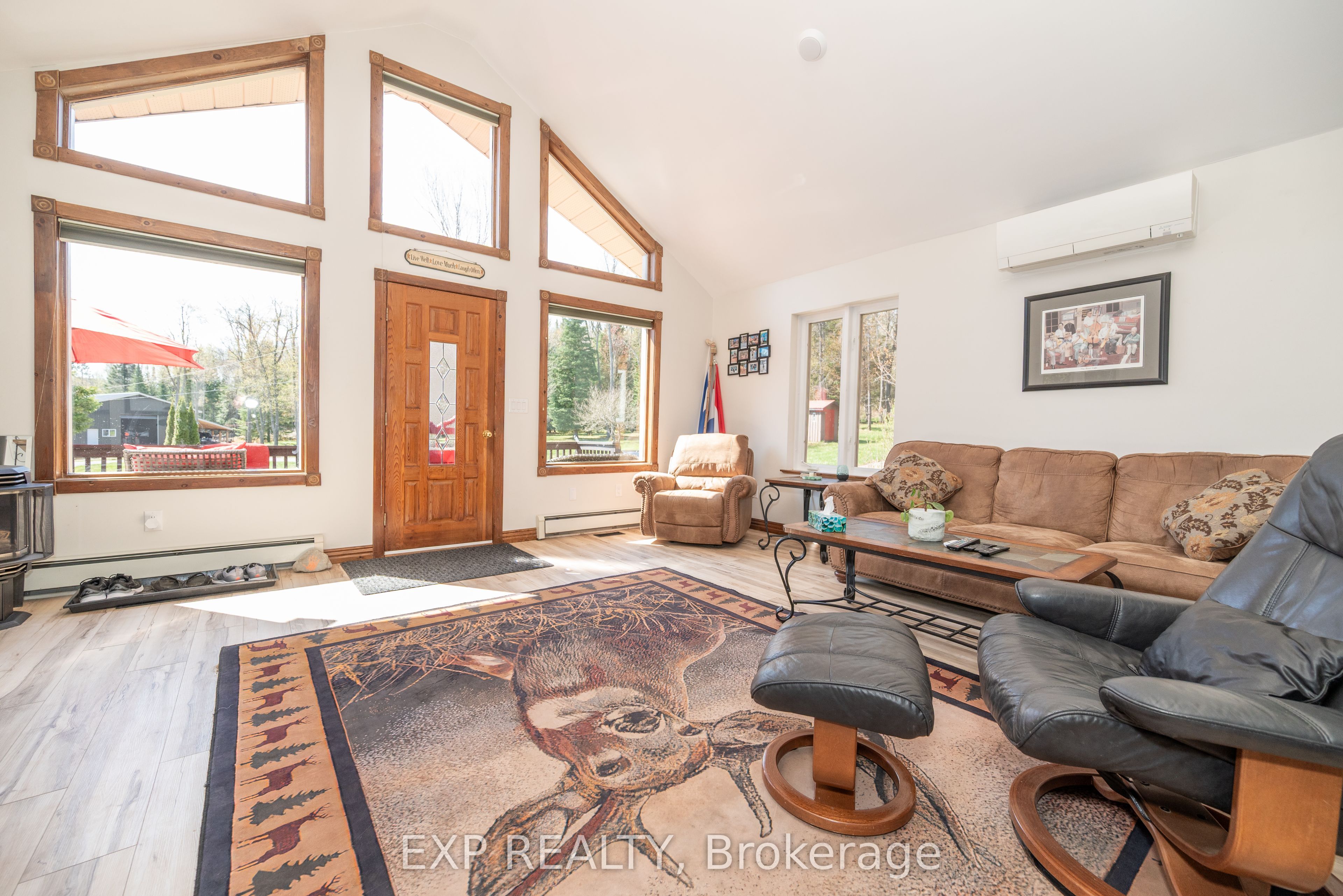 5490 Loop Road Property Photo 14