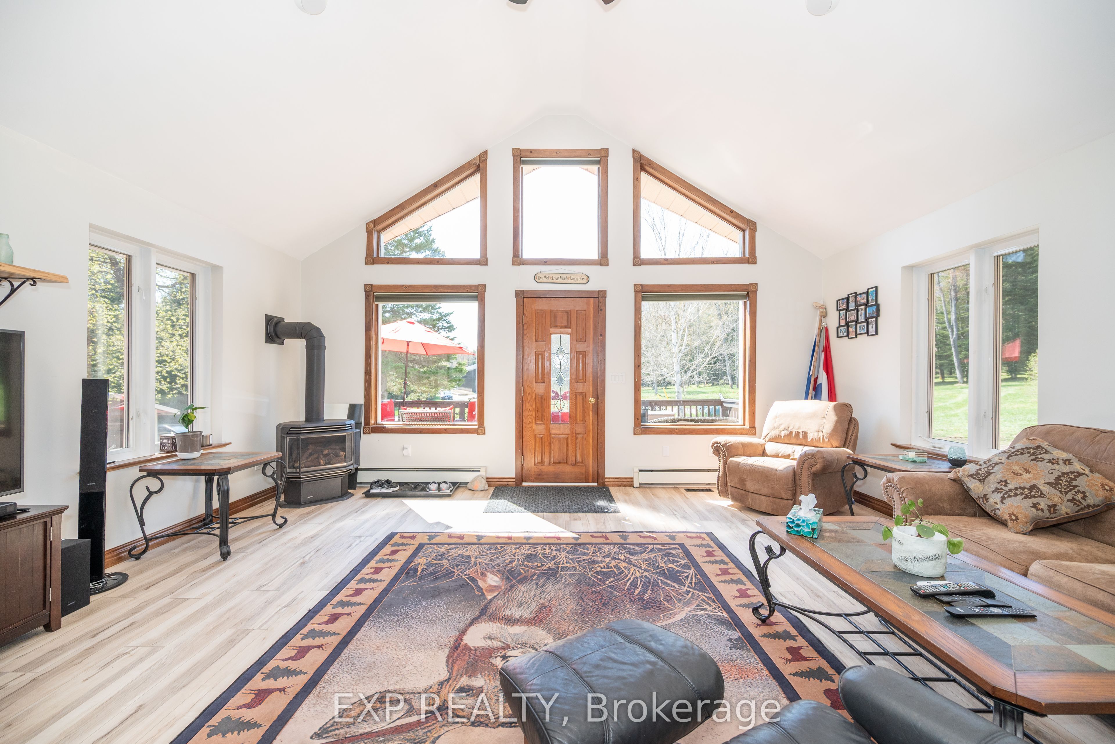 5490 Loop Road Property Photo 15