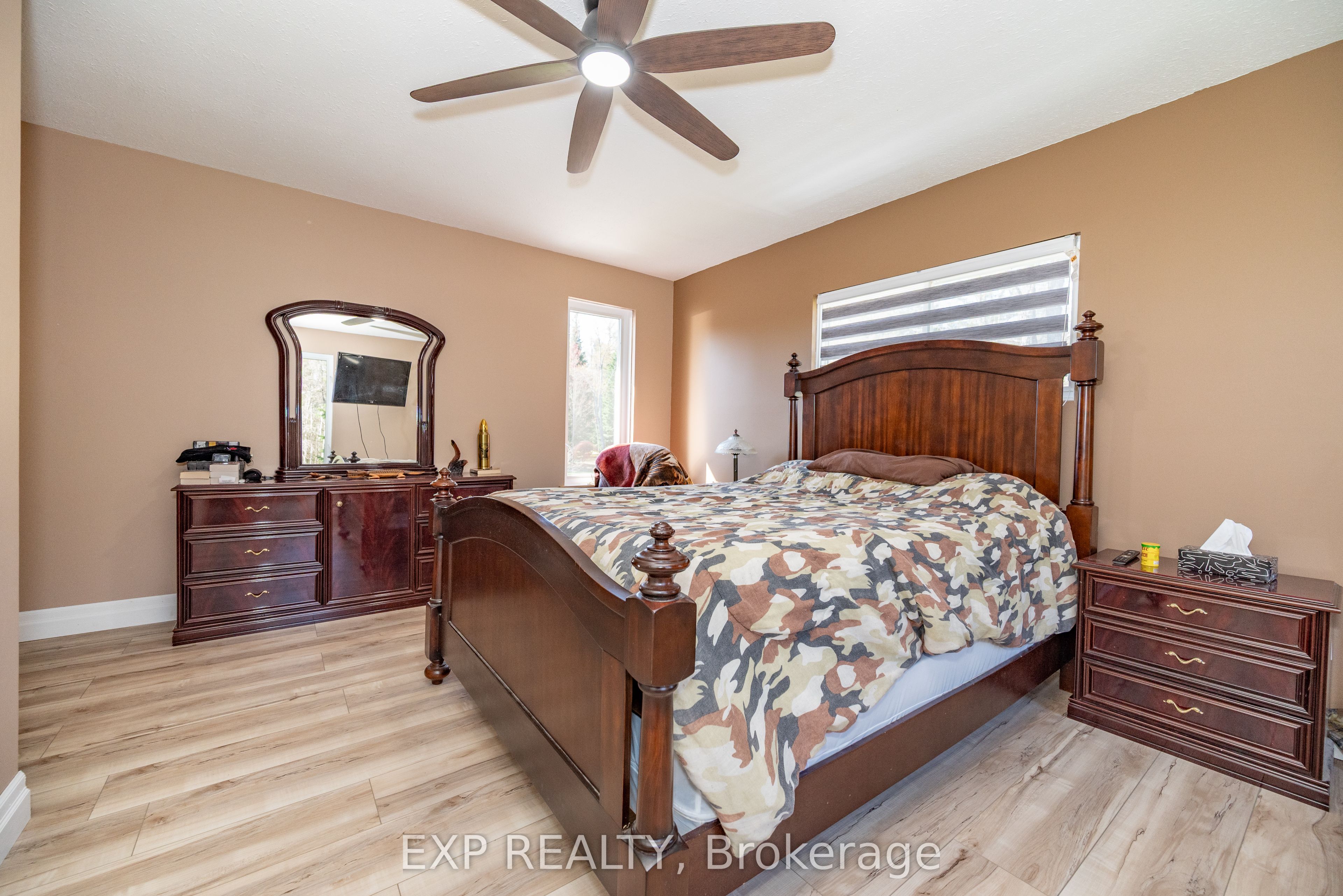 5490 Loop Road Property Photo 20