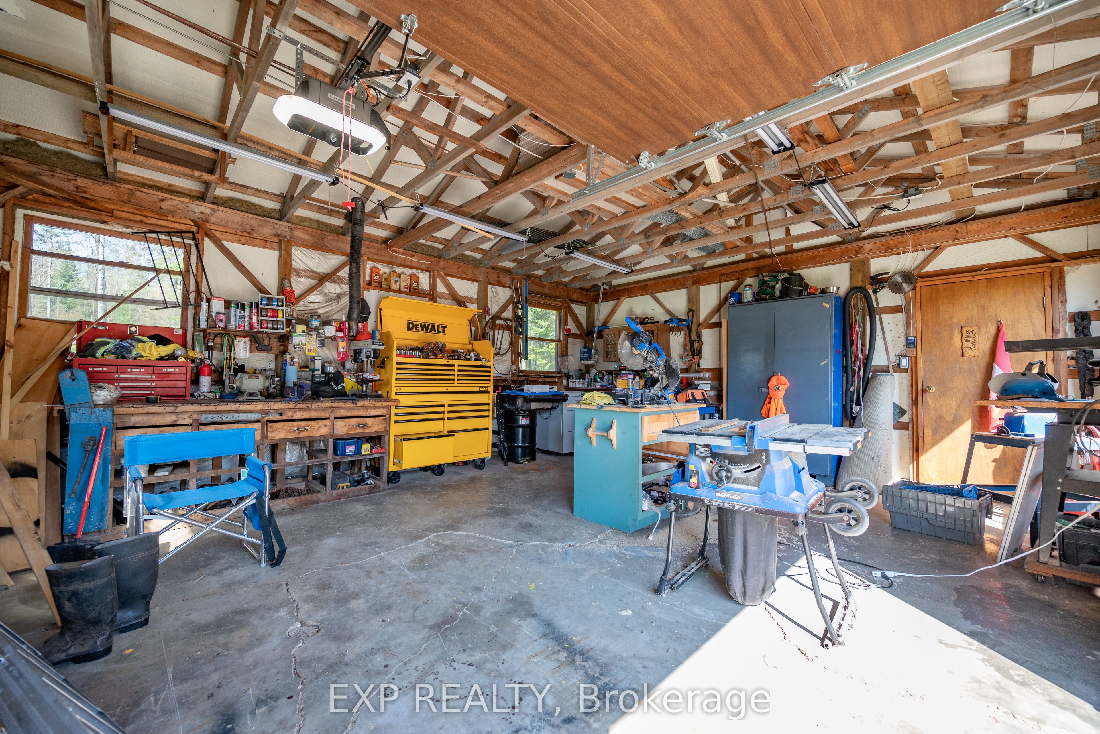 5490 Loop Road Property Photo 38