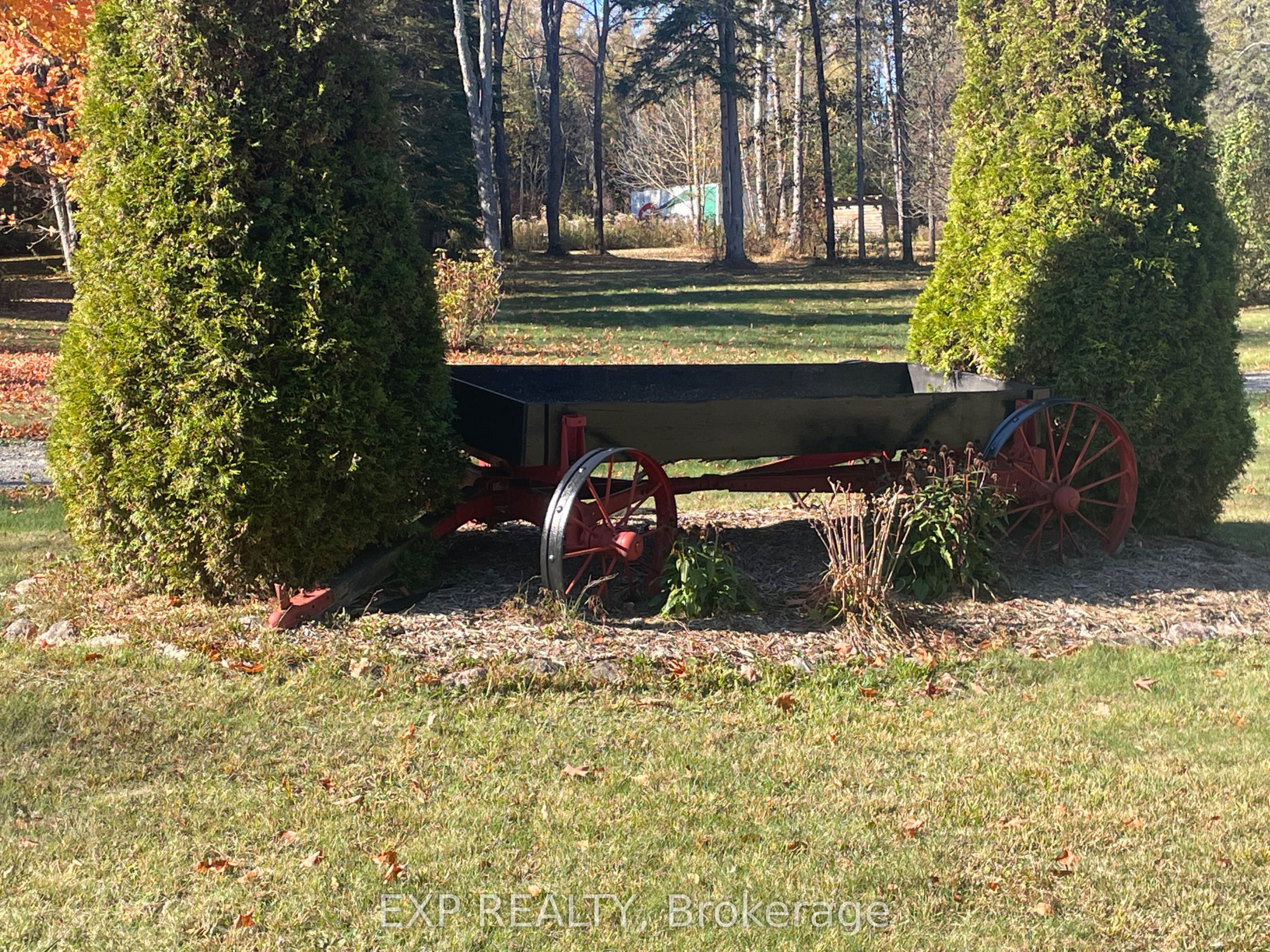 5490 Loop Road Property Photo 44