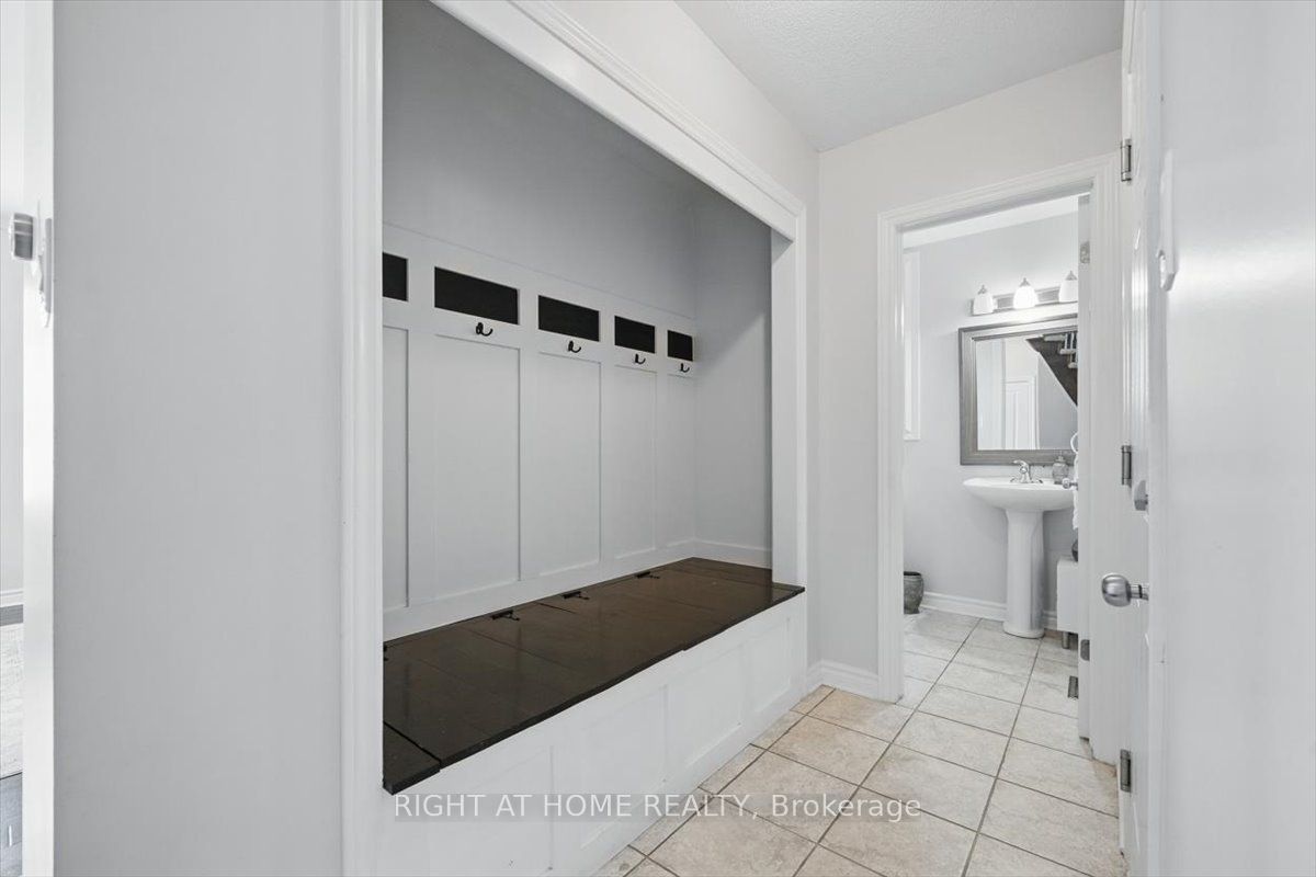 228 Wildcliff Way Property Photo 19