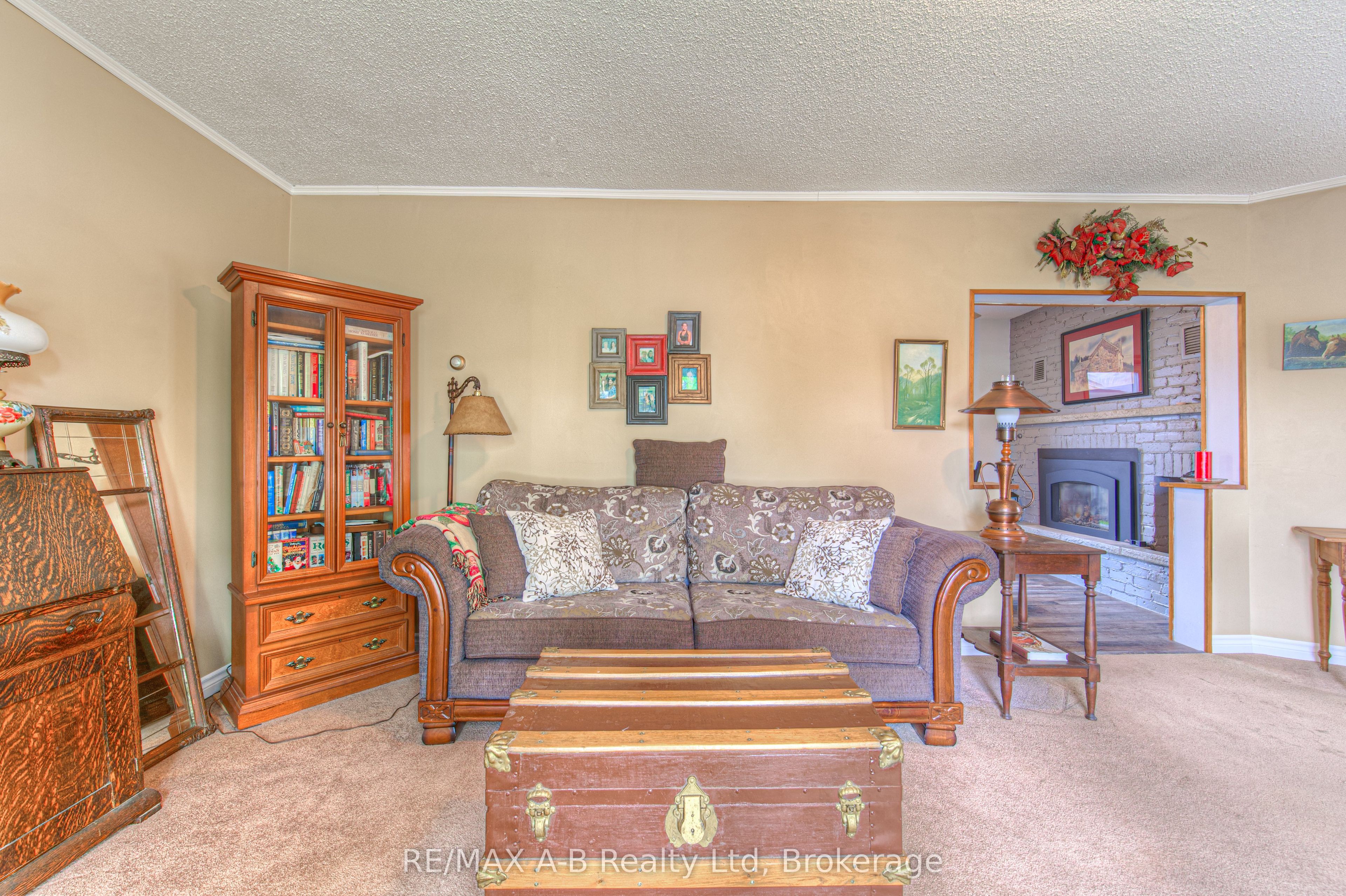 192 Taylor Street Property Photo 12