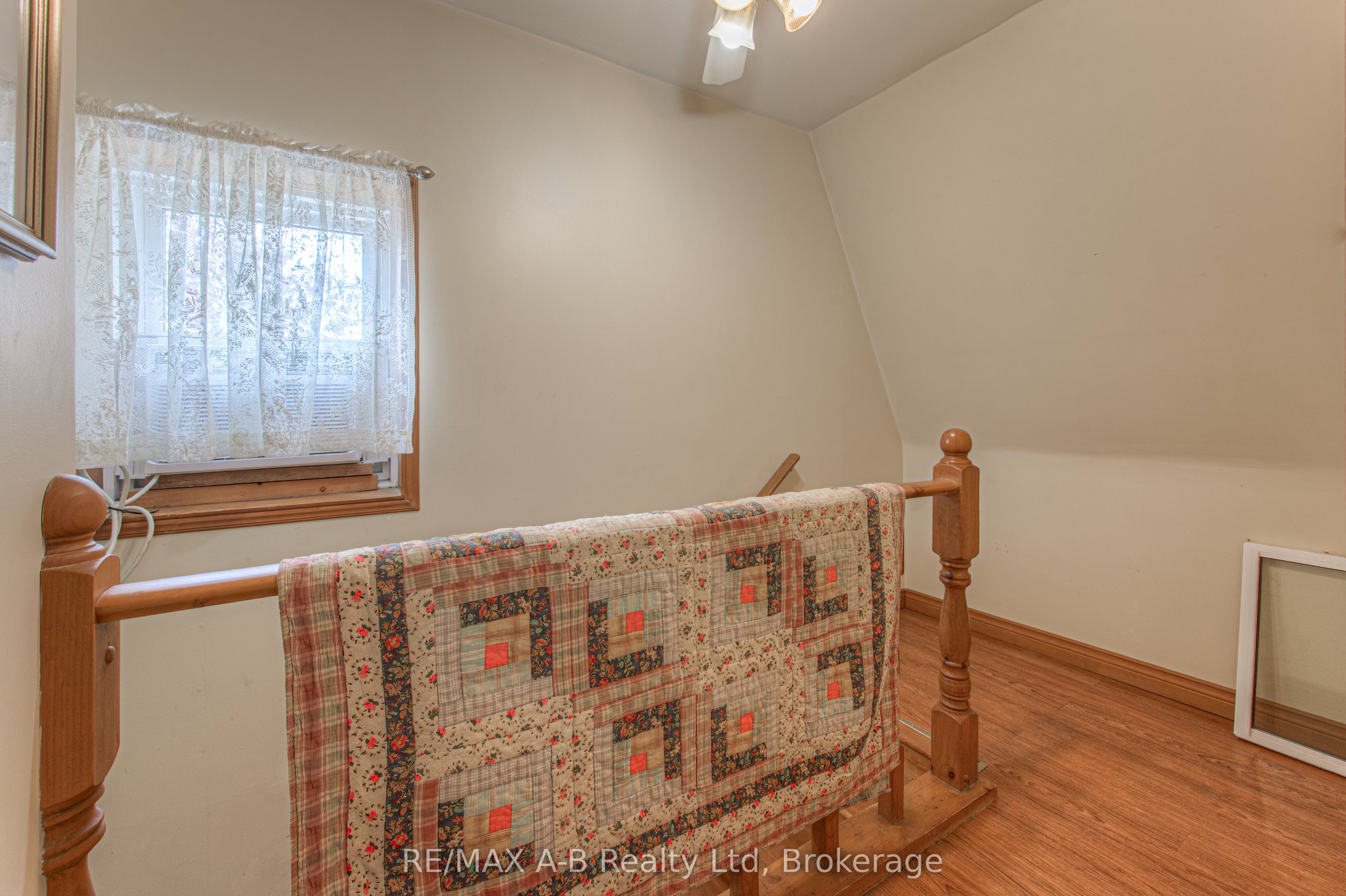 192 Taylor Street Property Photo 20