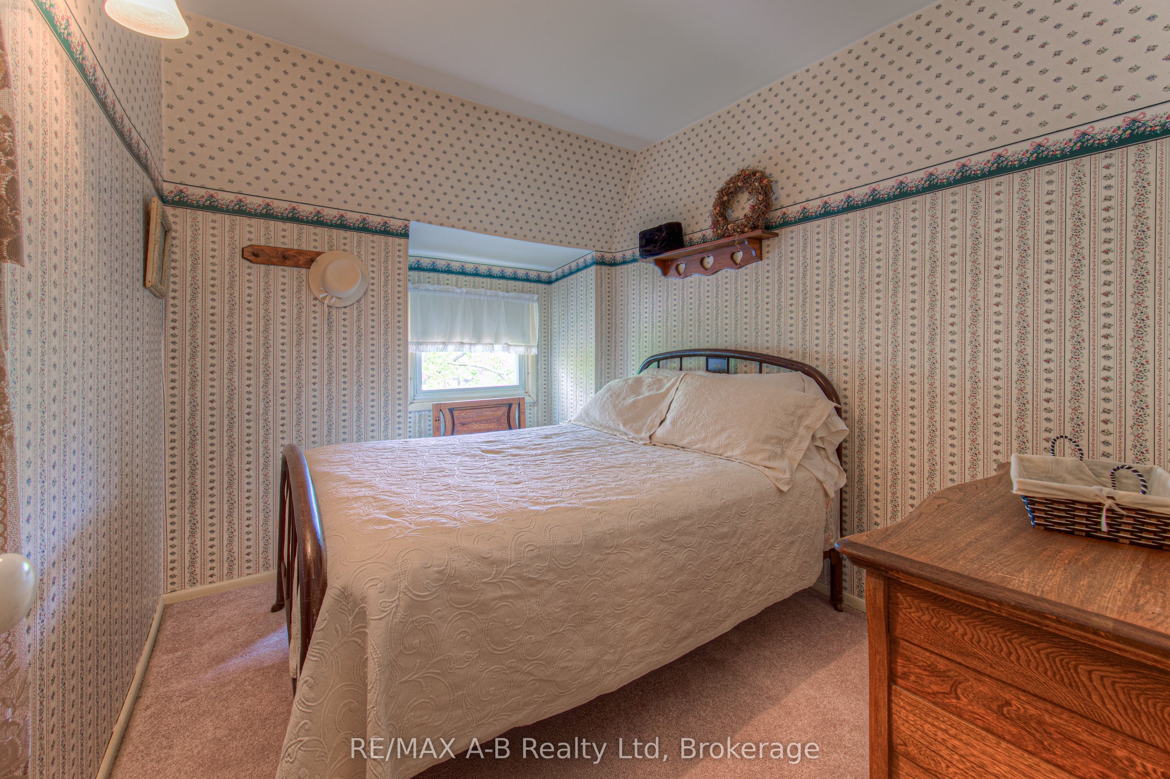 192 Taylor Street Property Photo 23