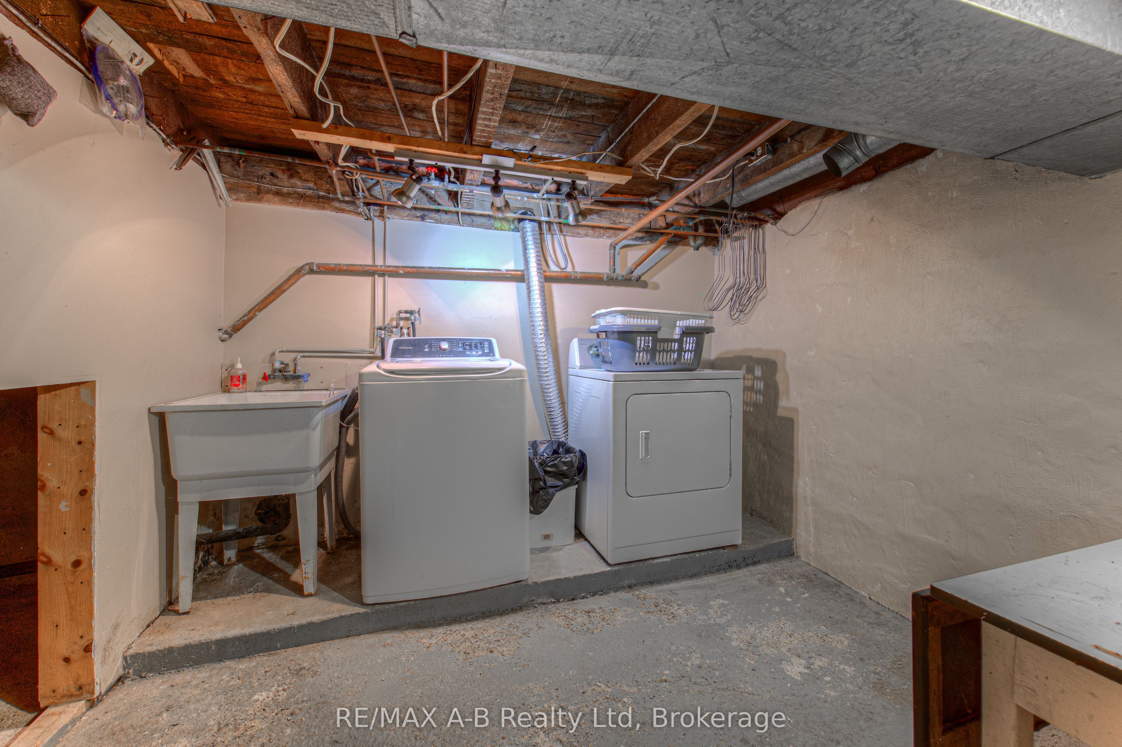 192 Taylor Street Property Photo 29