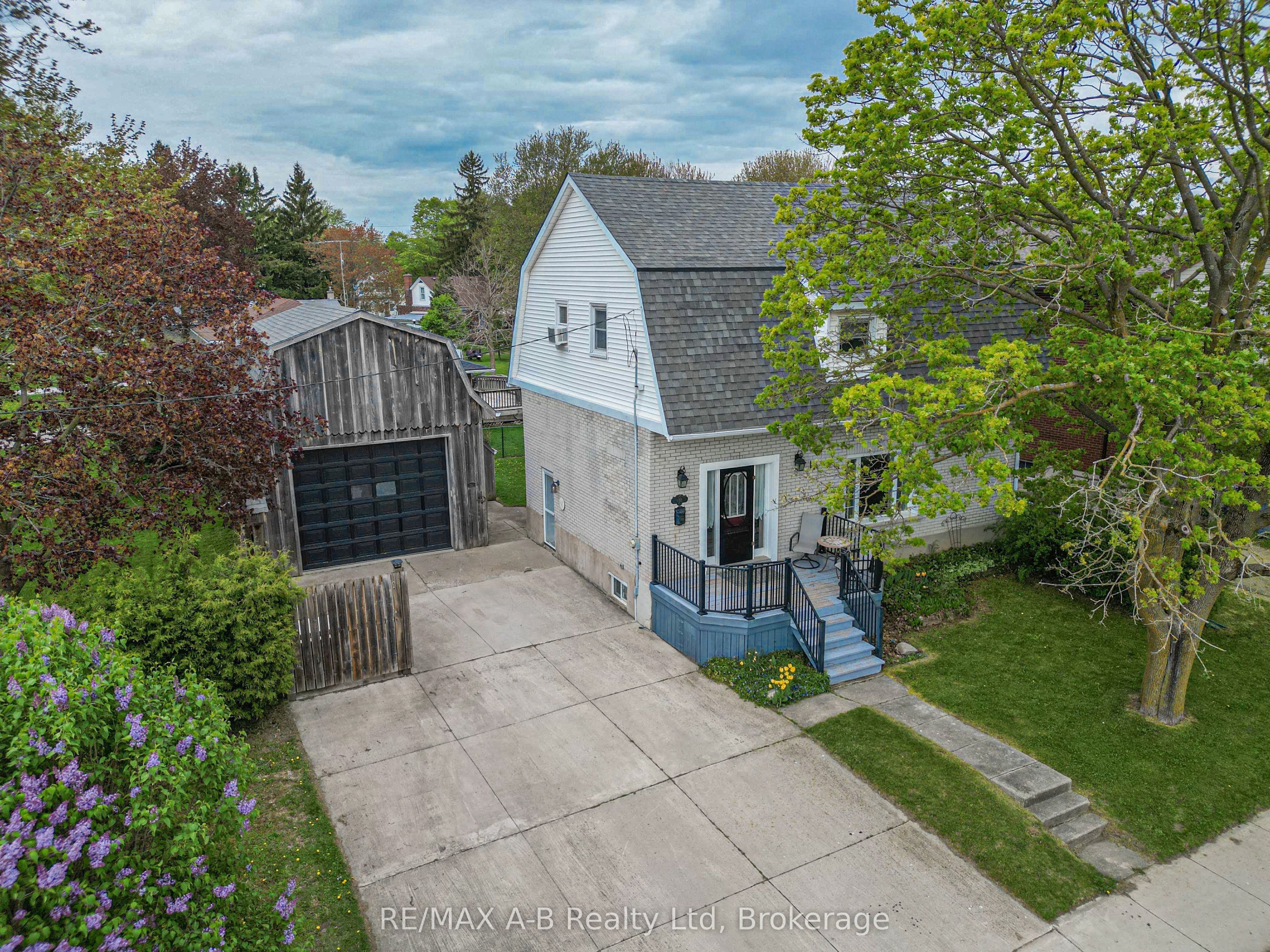 192 Taylor Street Property Photo 41