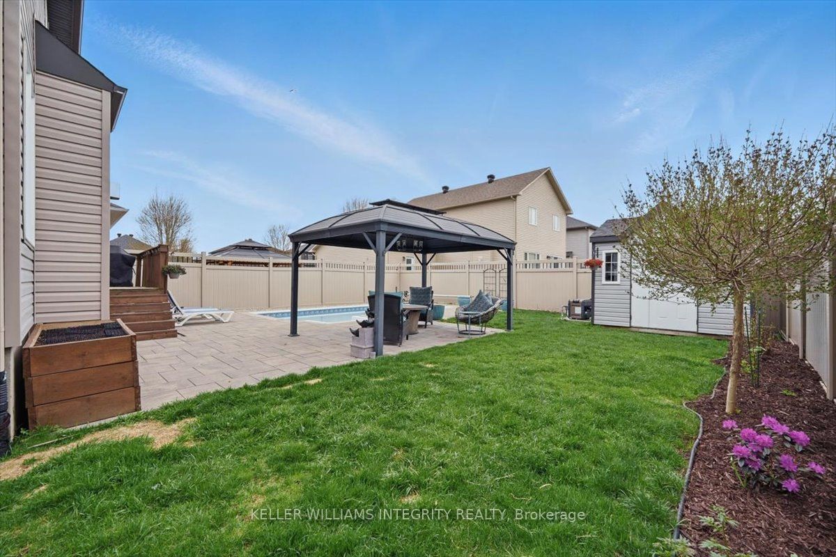 74 Cobblestone Drive Property Photo 33