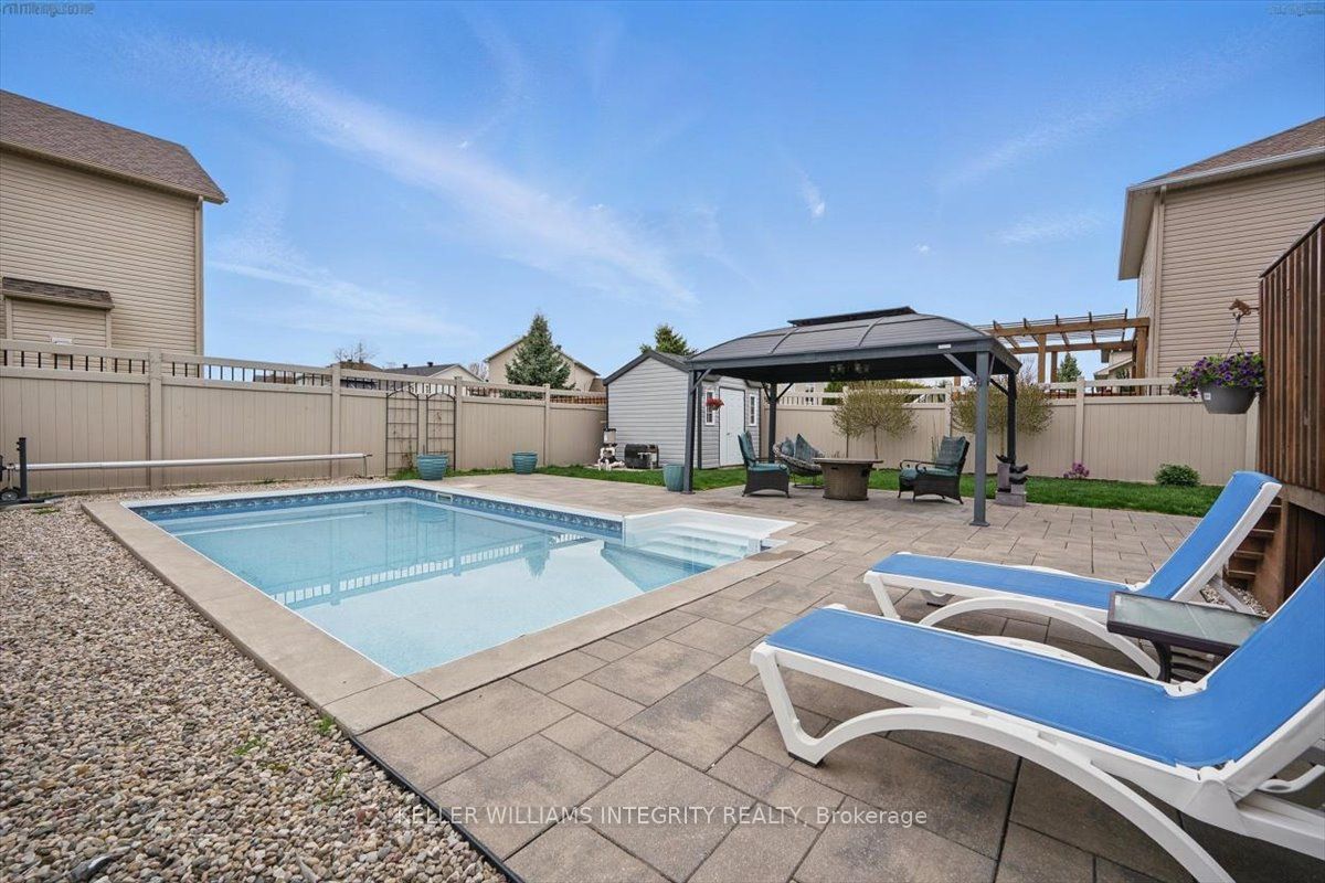 74 Cobblestone Drive Property Photo 35