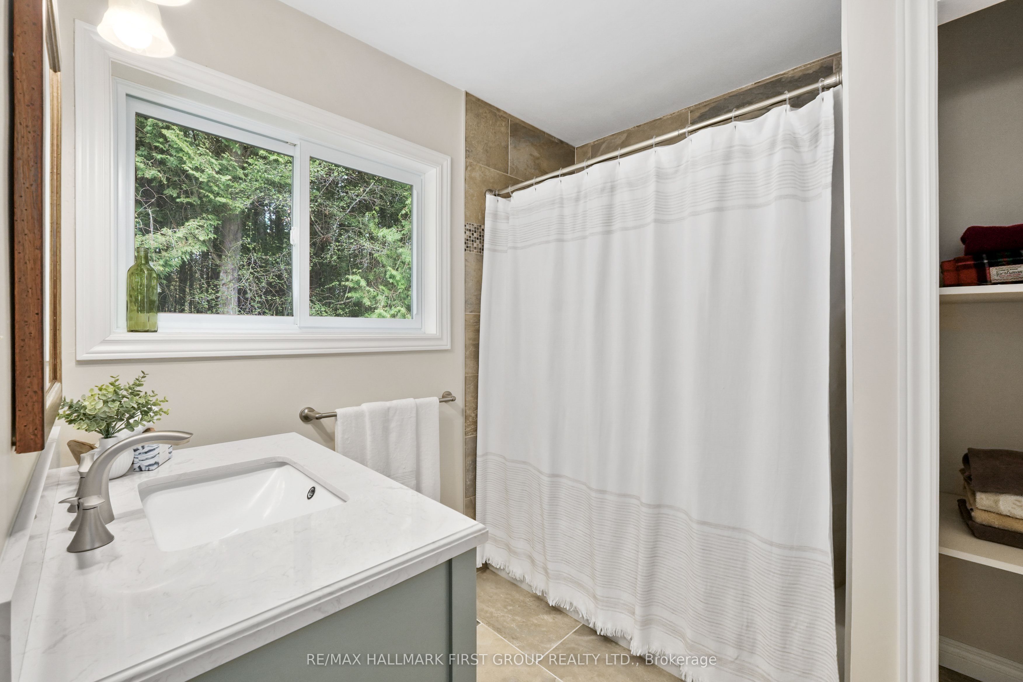 6200 Campbell Road Property Photo 24