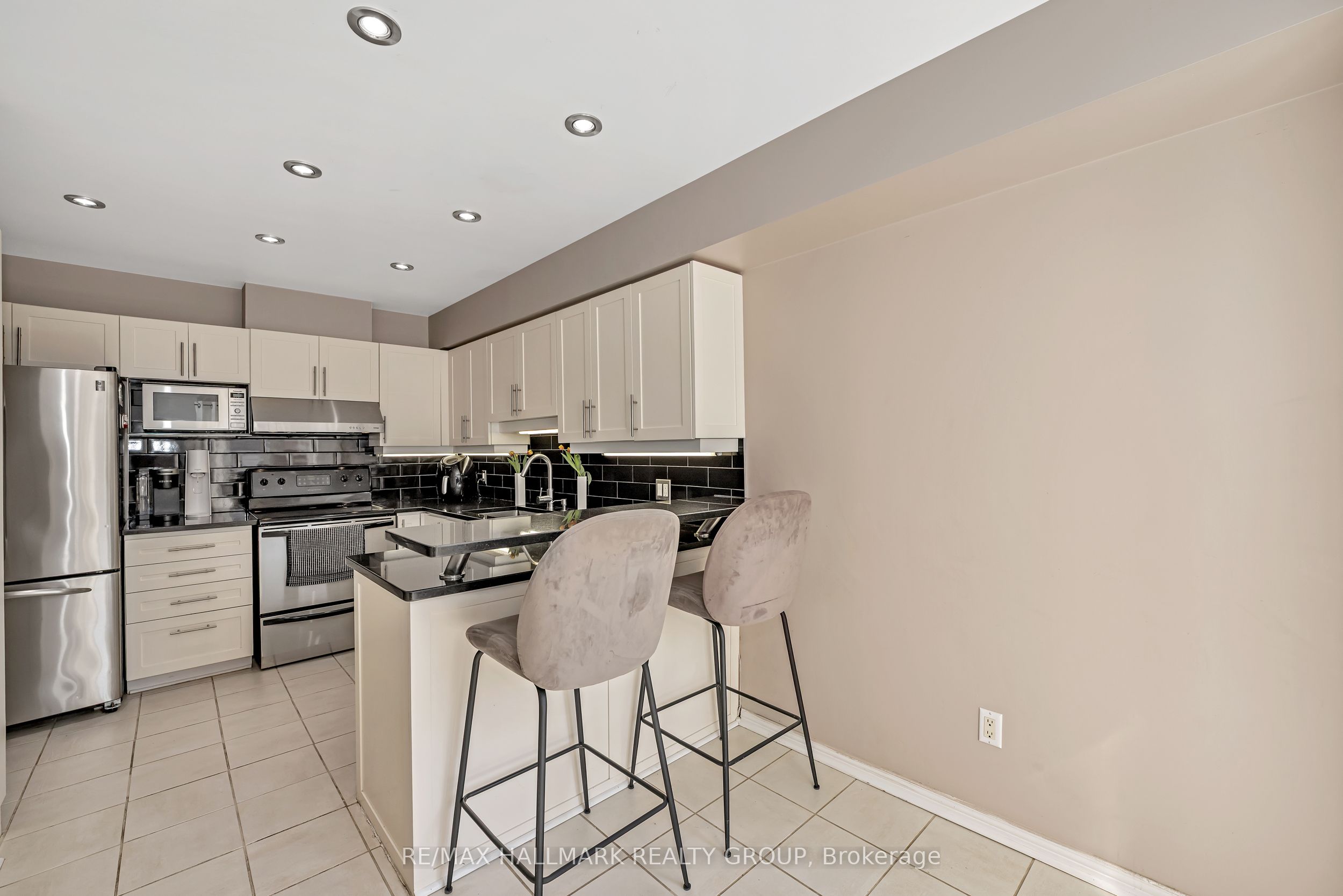 4193 Owl Valley Drive Property Photo 16