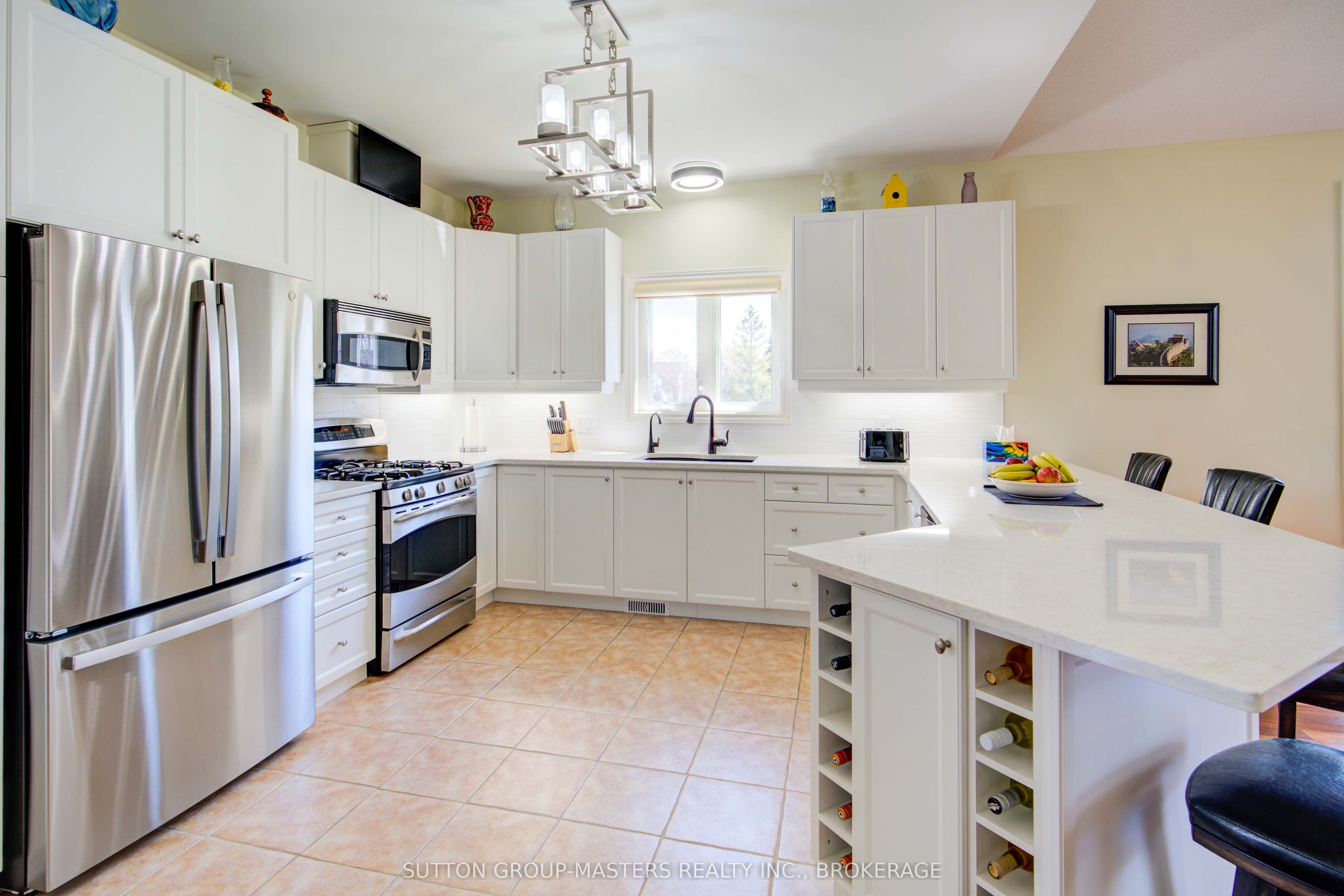 24 Country Club Drive Property Photo 12