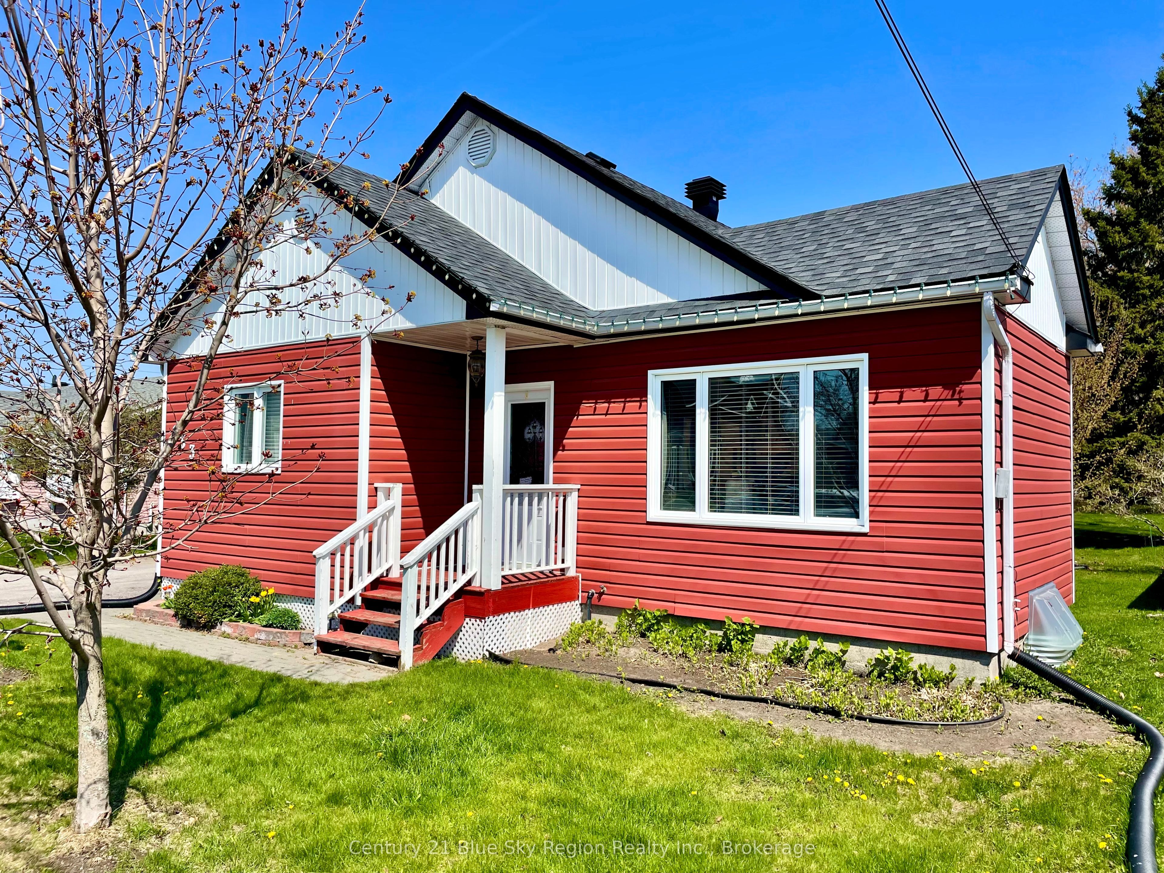133 John Street Property Photo