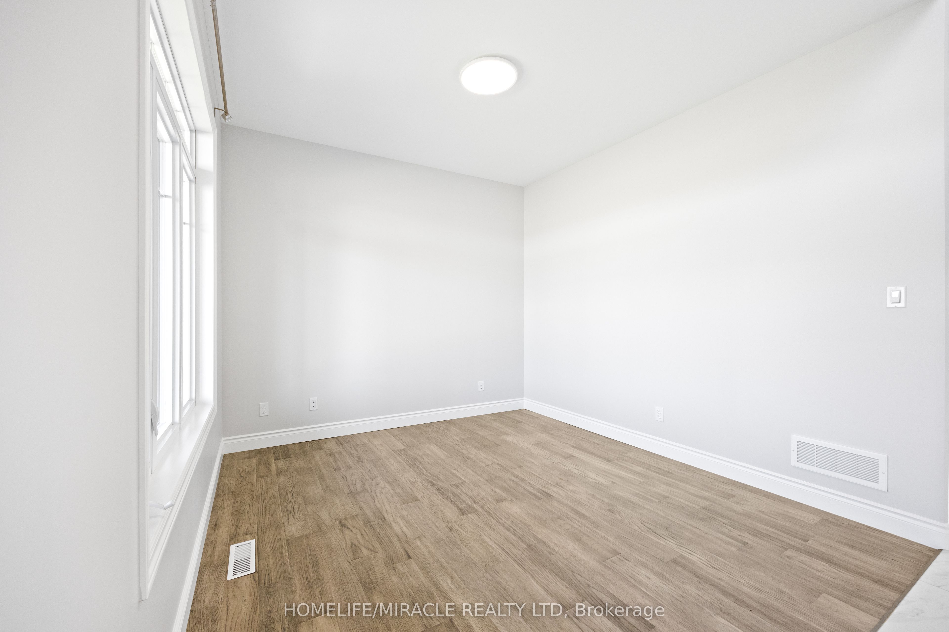 15 Mavety Court Property Photo 11