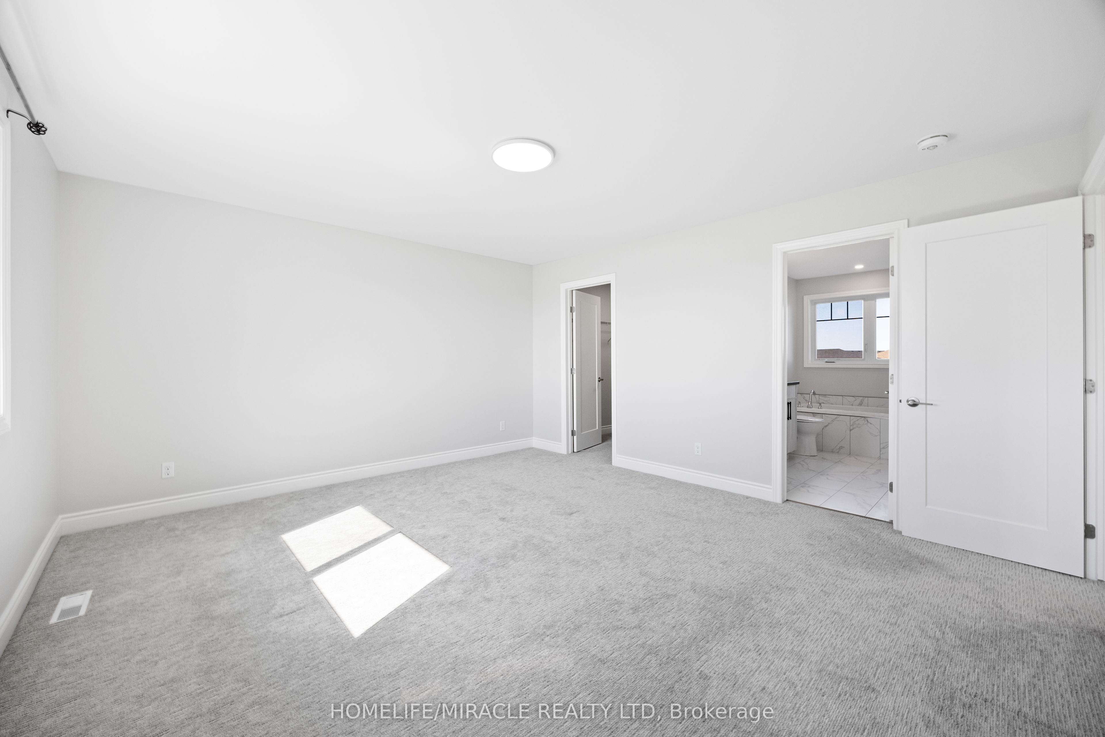15 Mavety Court Property Photo 34
