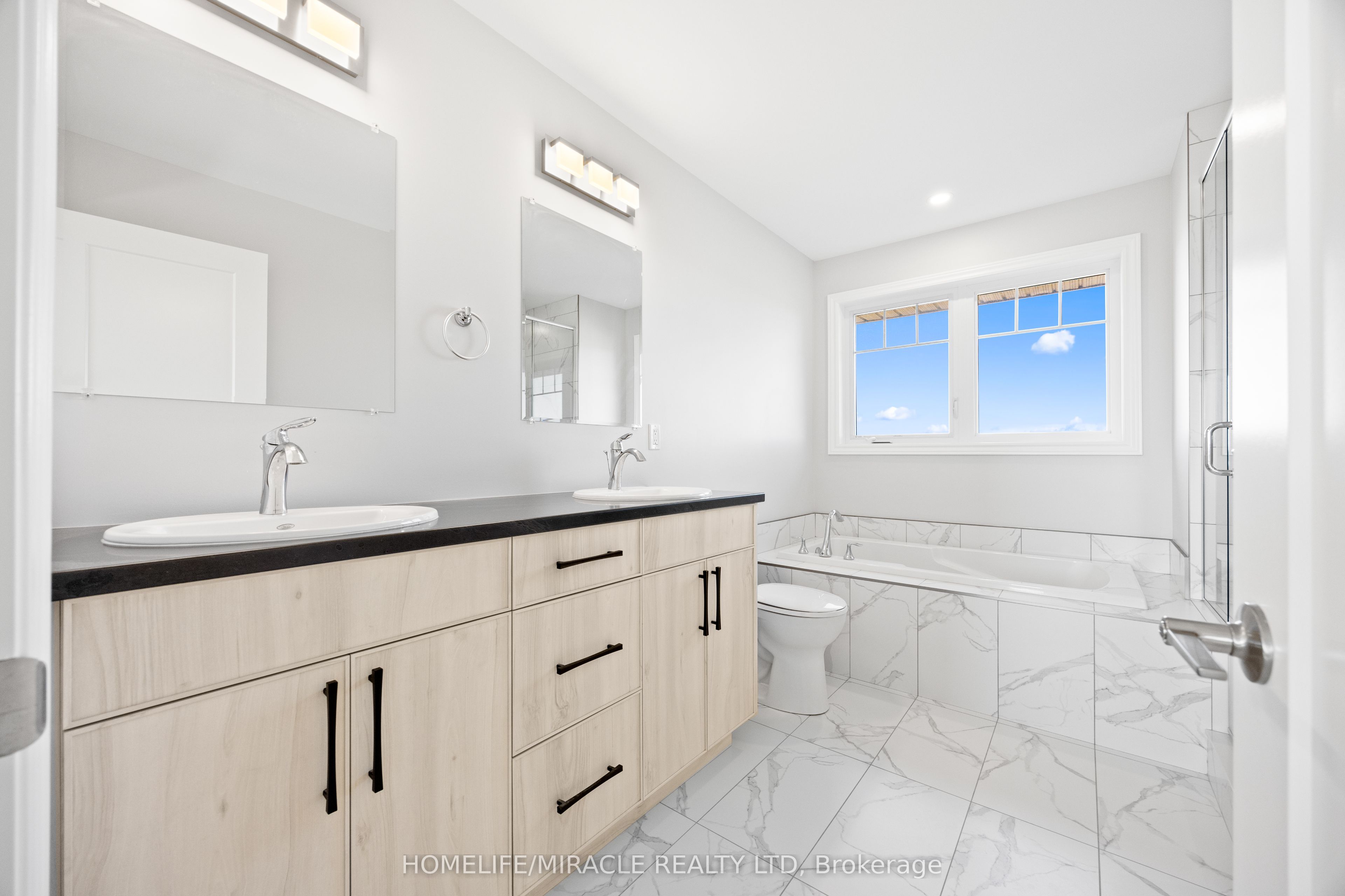 15 Mavety Court Property Photo 36