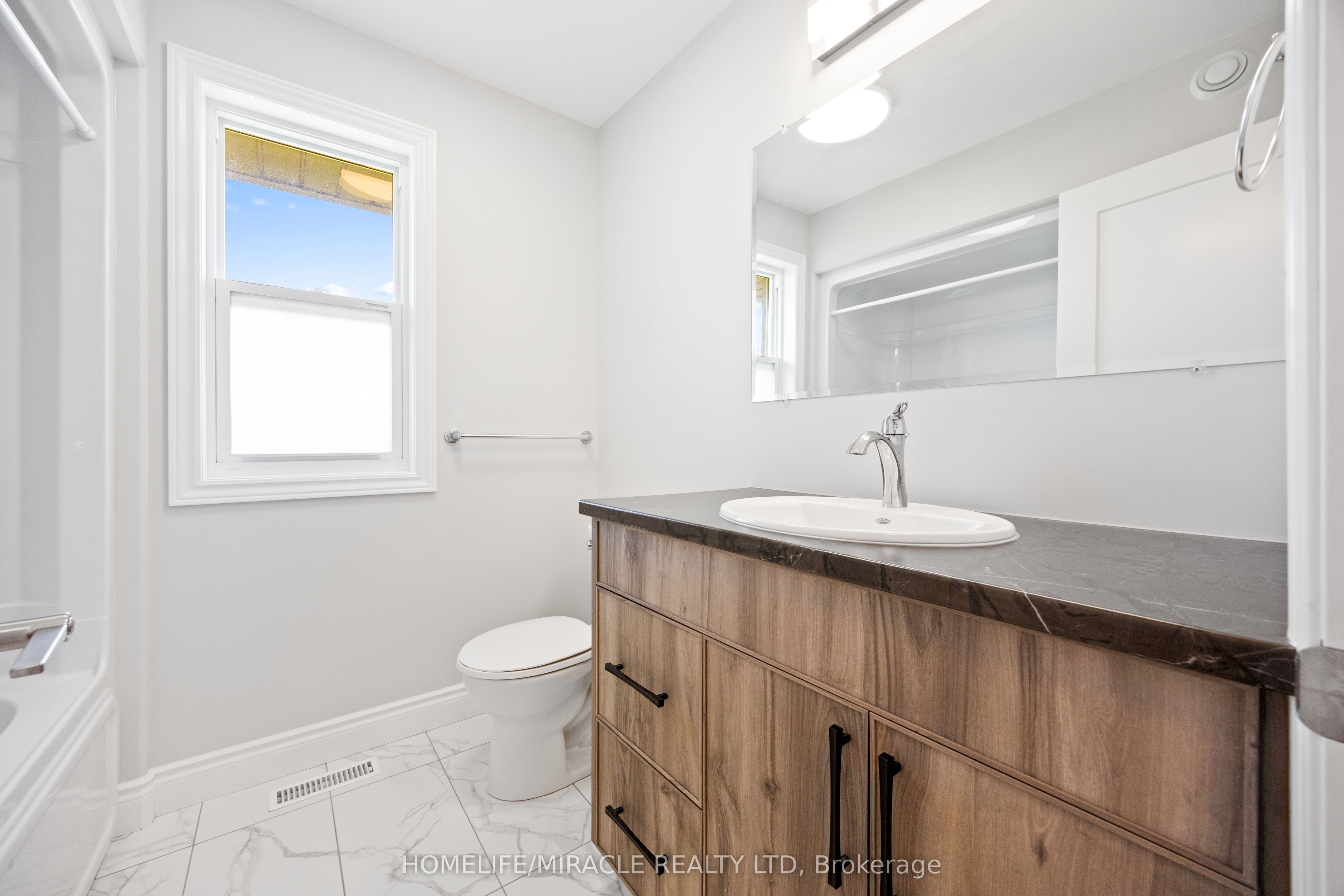 15 Mavety Court Property Photo 41