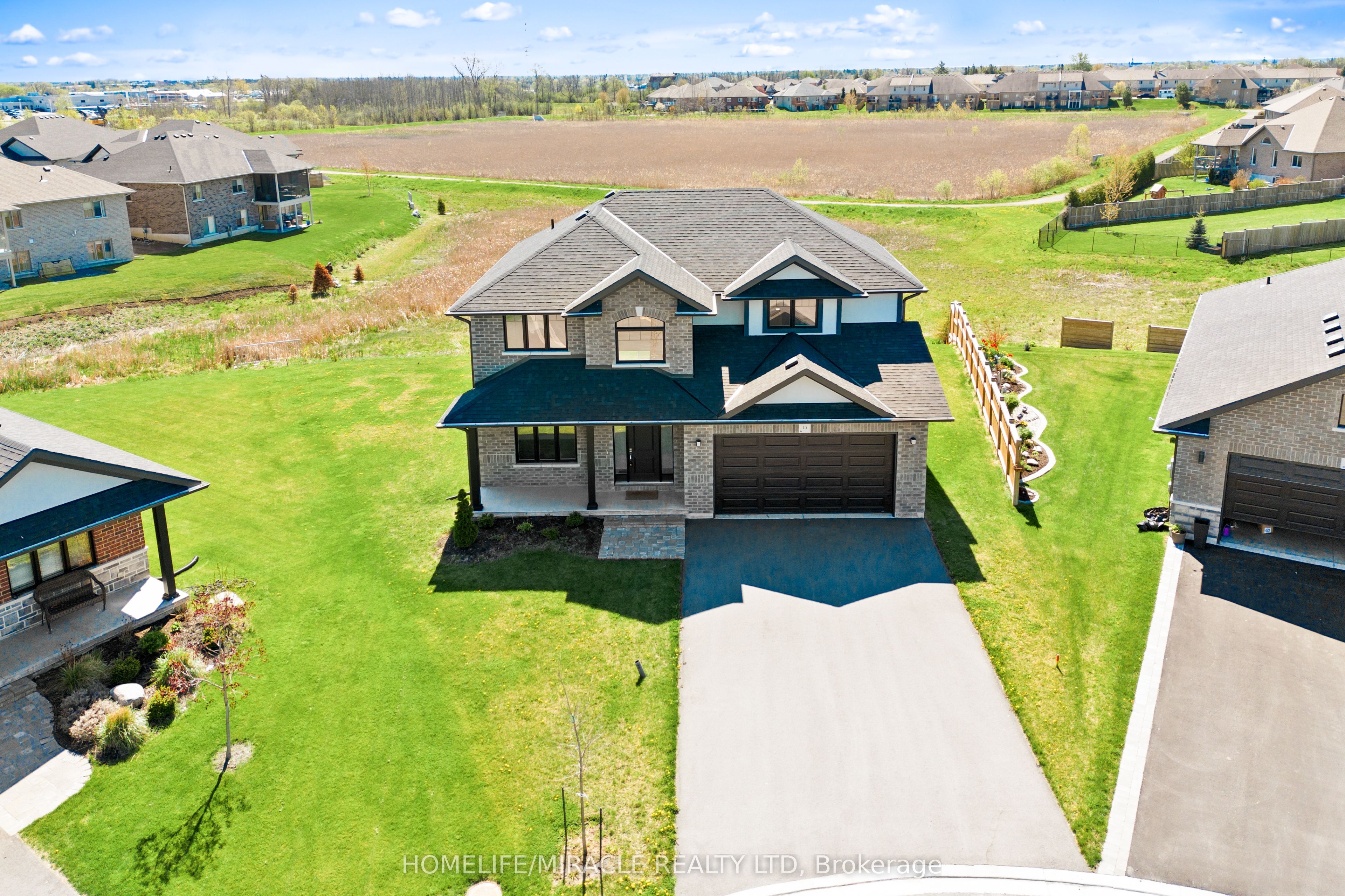 15 Mavety Court Property Photo 45