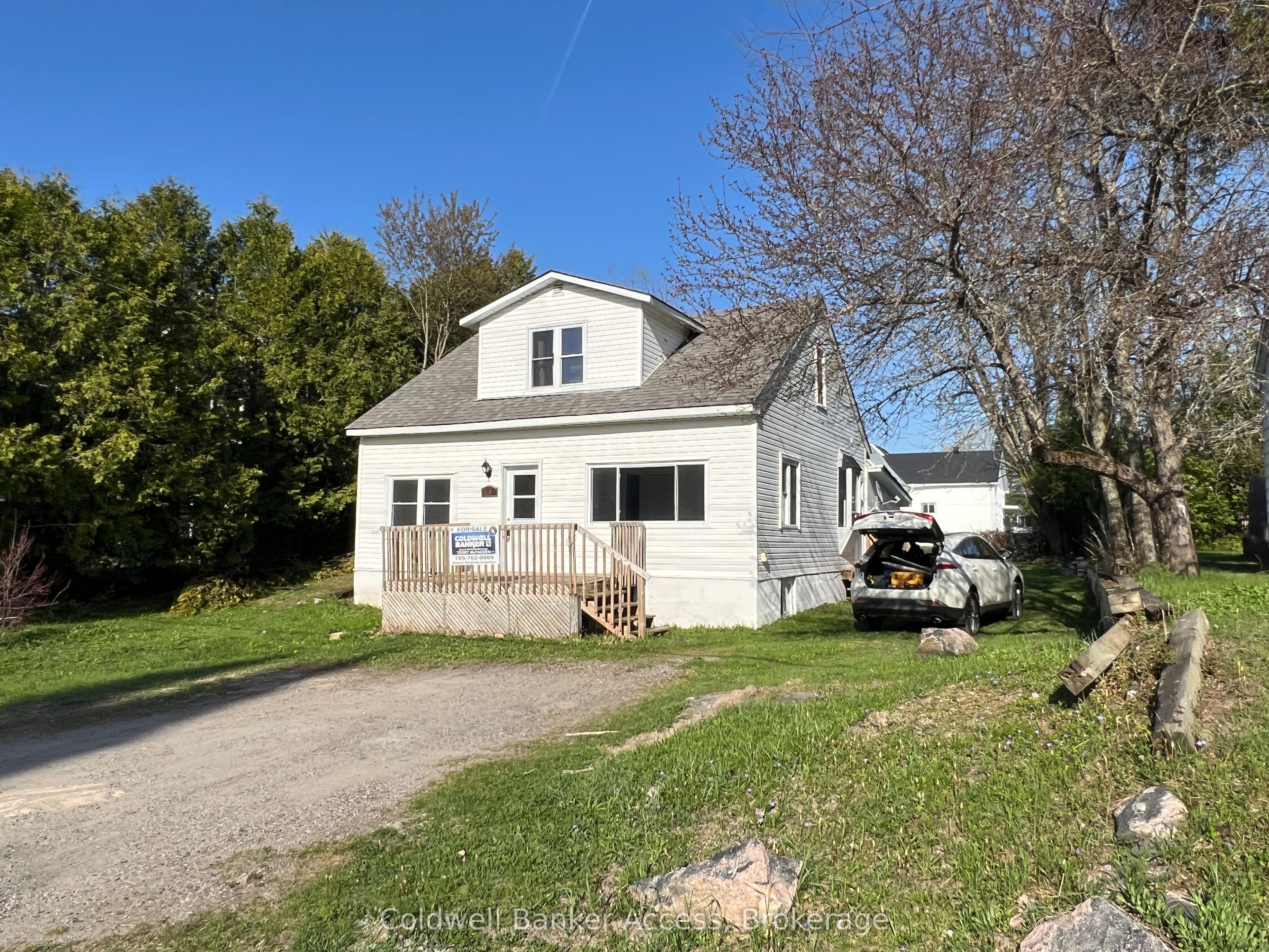 14 Joseph St Property Photo 1