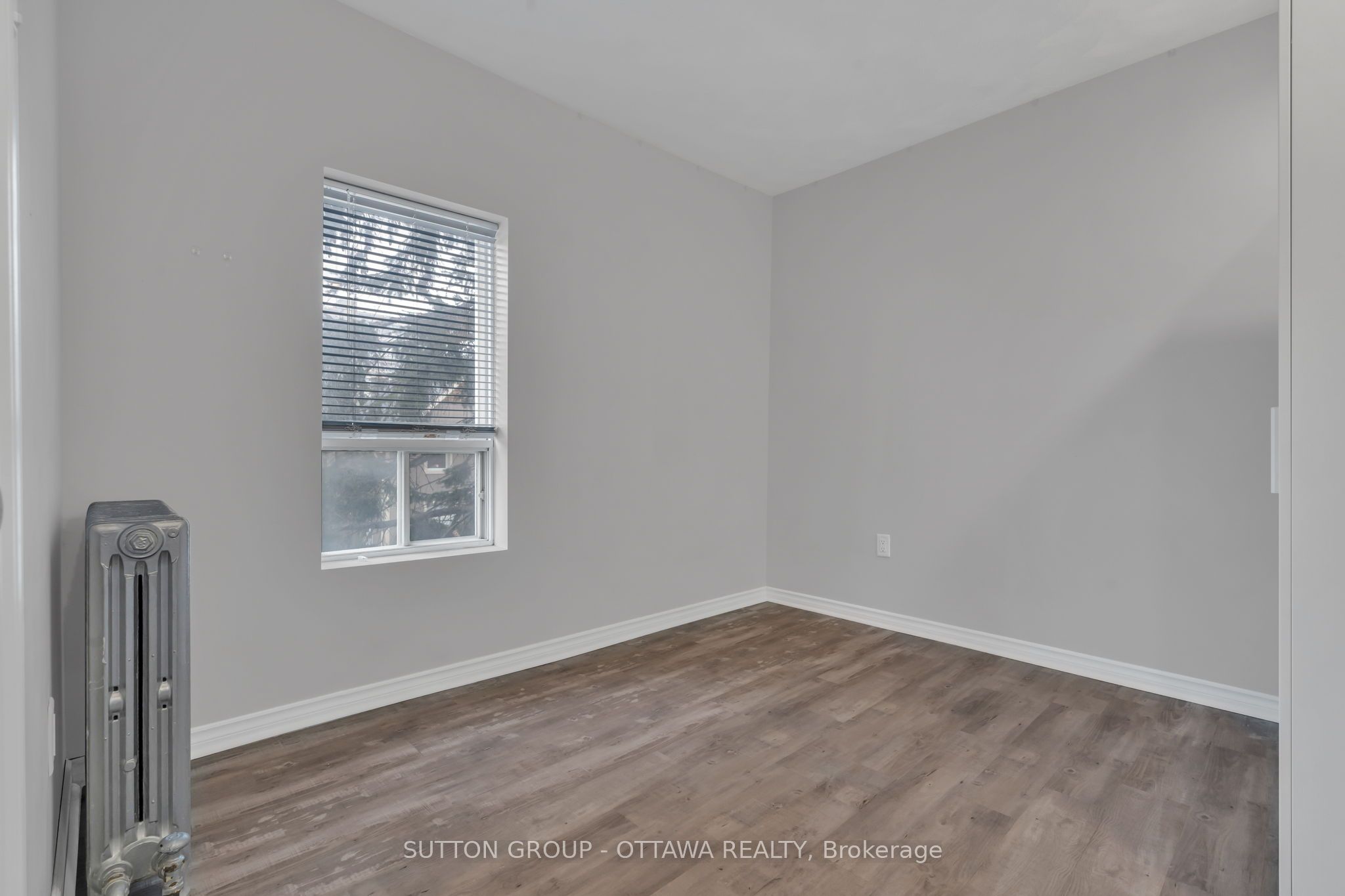 698 Cooper Street Property Photo 7