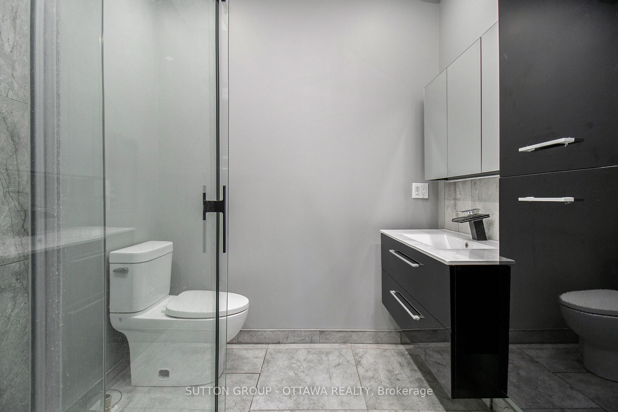 698 Cooper Street Property Photo 10
