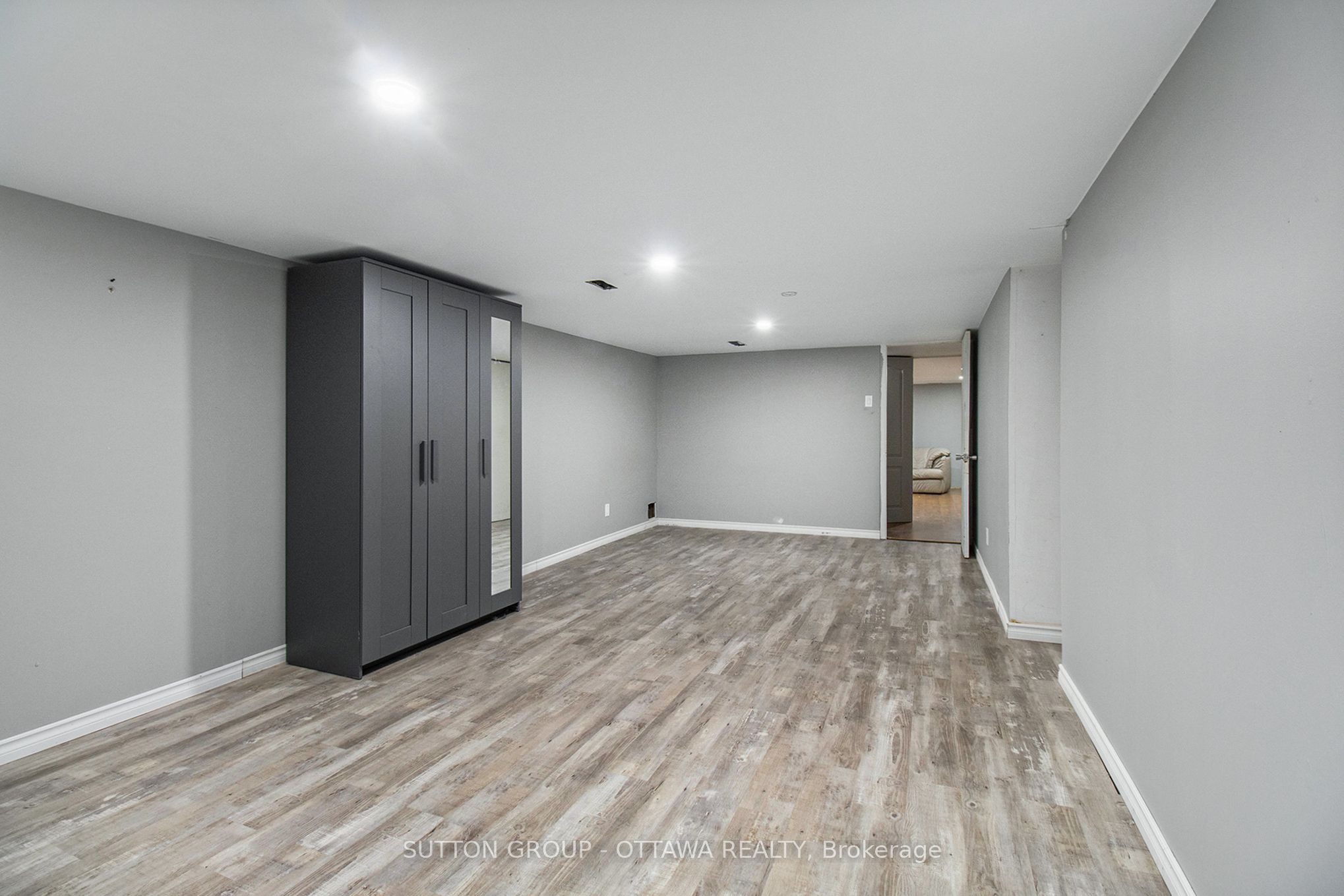 698 Cooper Street Property Photo 20