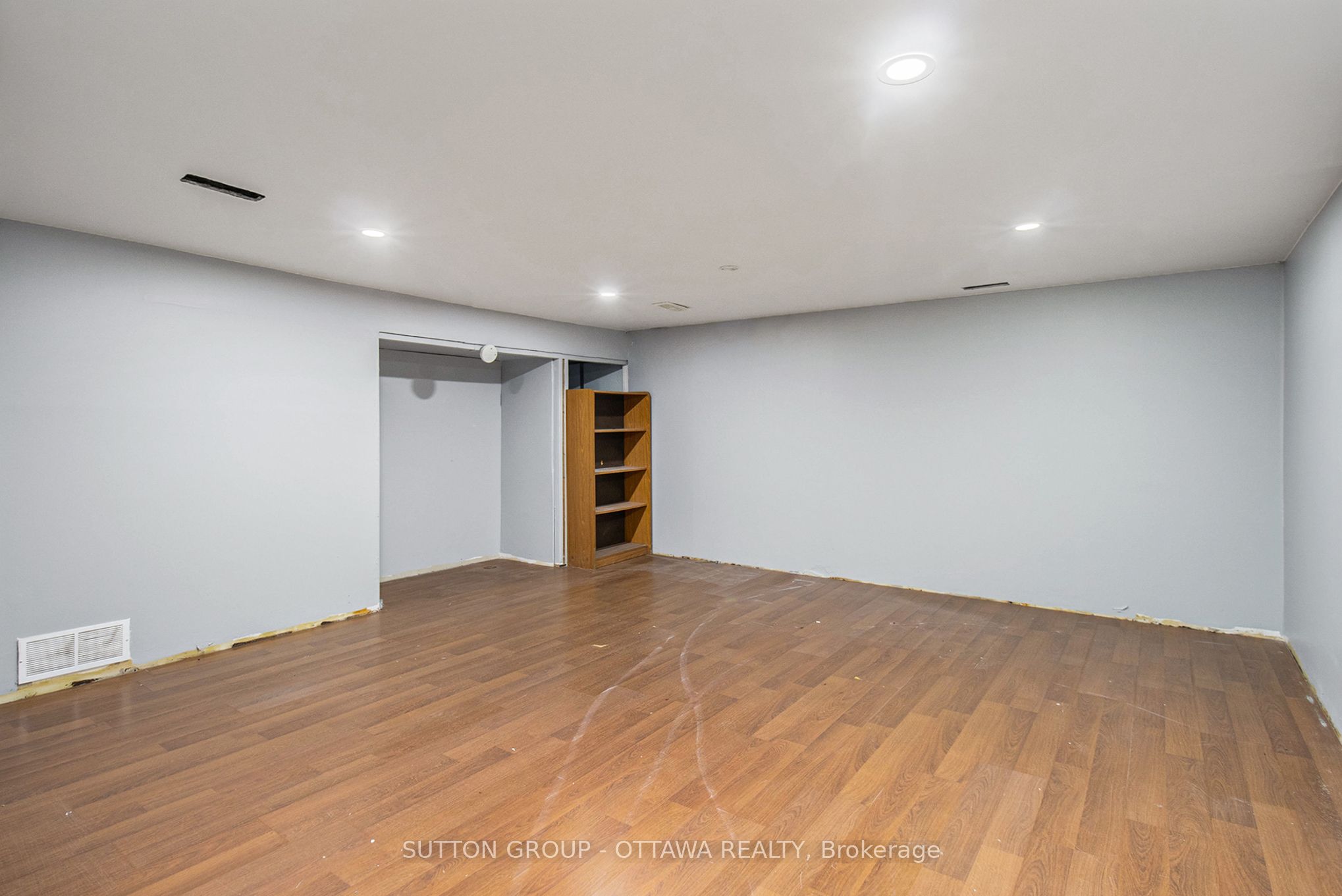 698 Cooper Street Property Photo 22