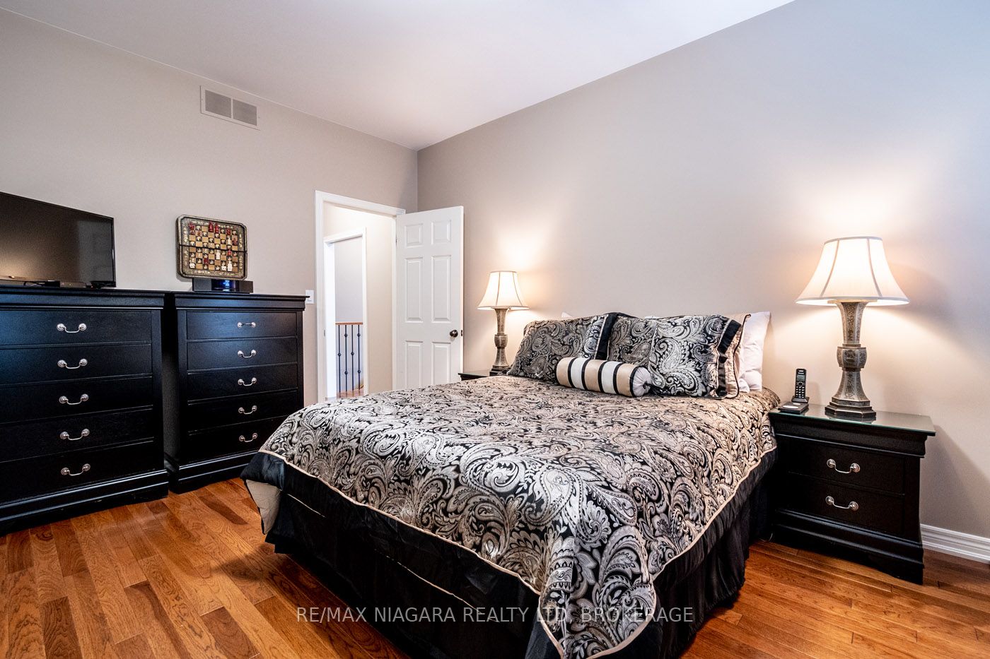 23 Goring Way Property Photo 19