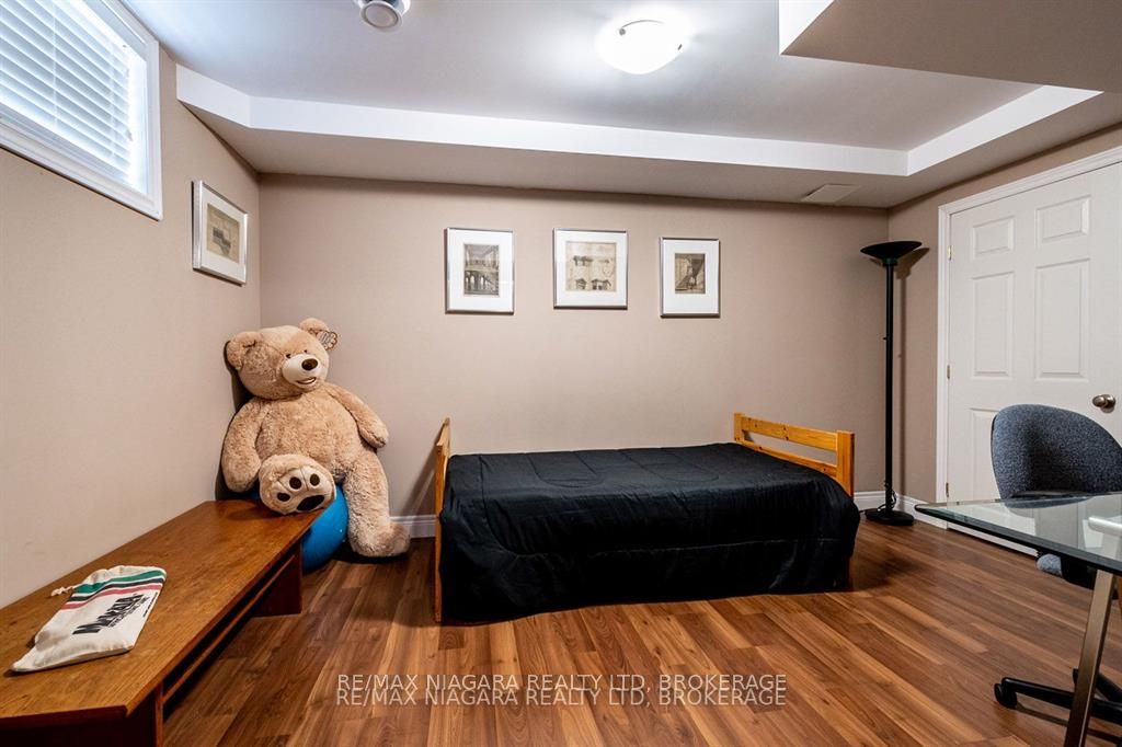 23 Goring Way Property Photo 35