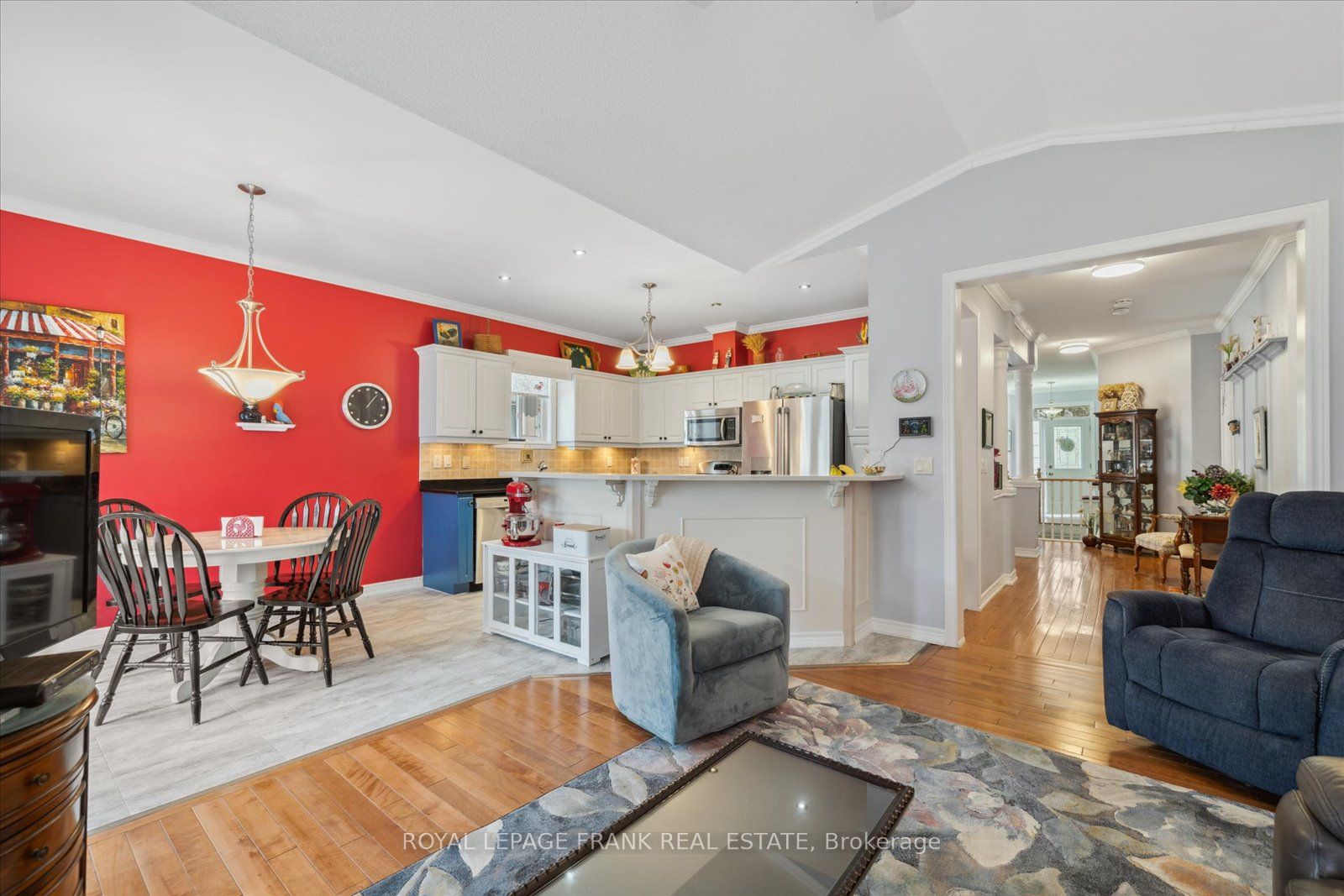 803 London Street Property Photo 17