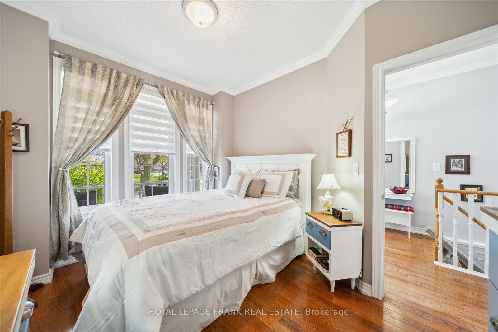 803 London Street Property Photo 24