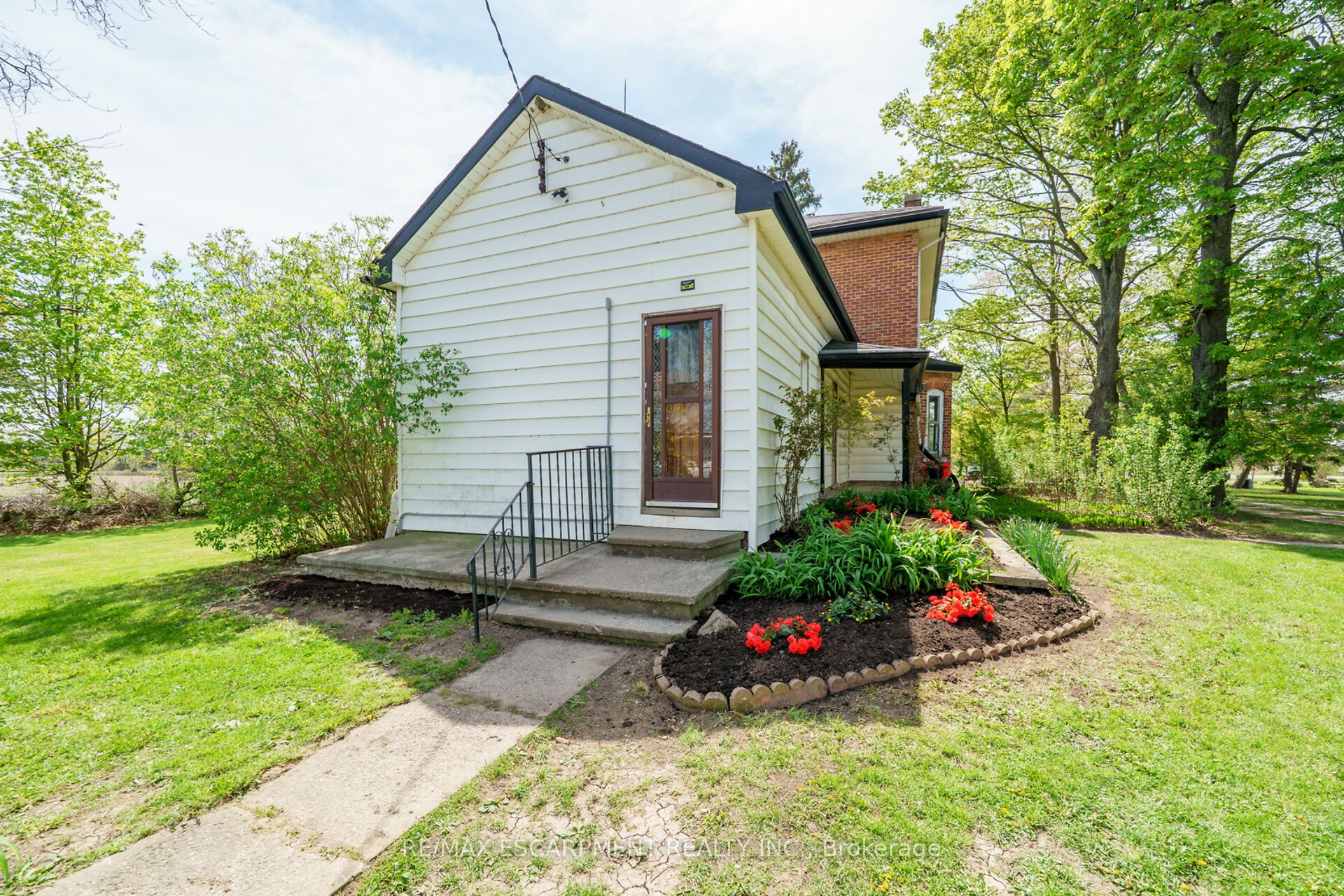 534 Haldimand 32 Road Property Photo 31