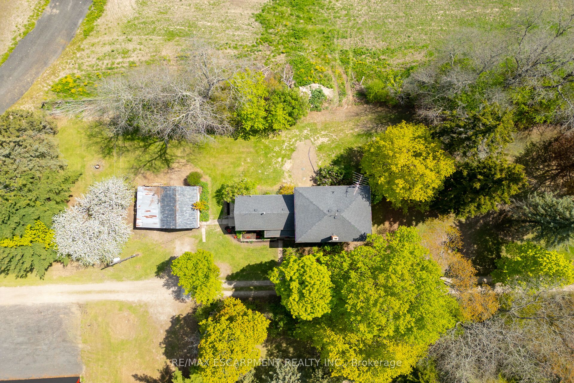 534 Haldimand 32 Road Property Photo 46
