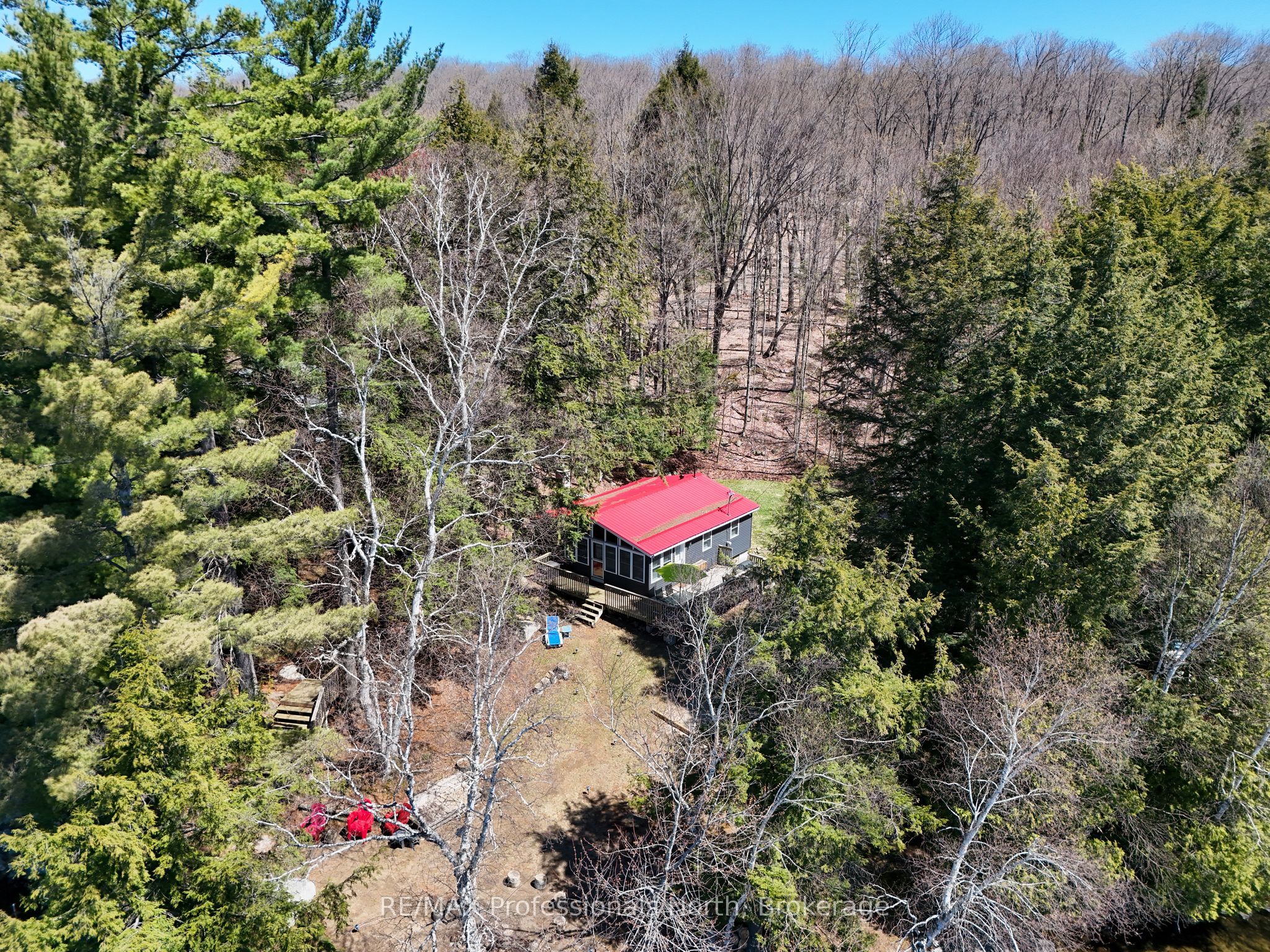 636 Skyline Drive Property Photo 9