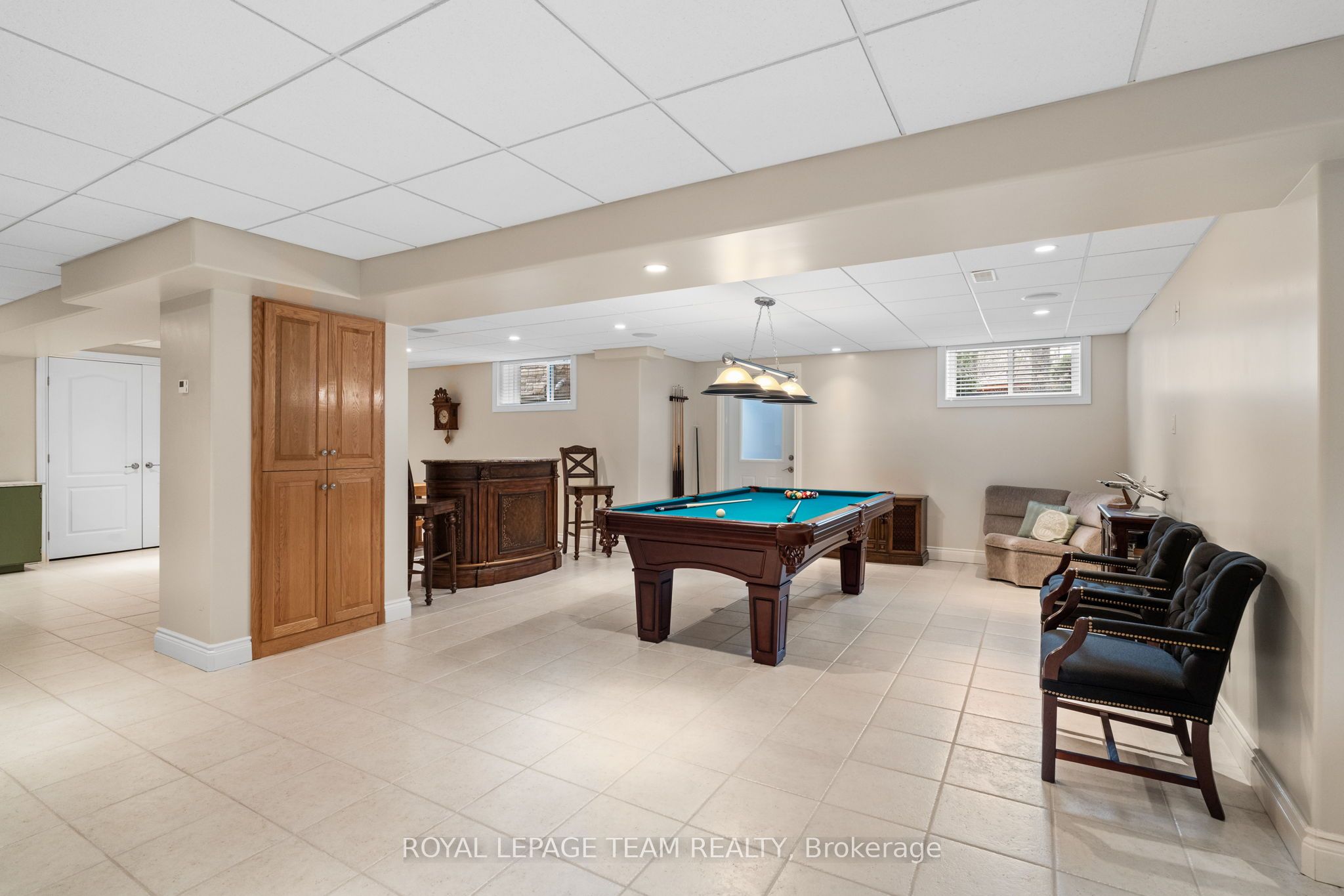 6005 Earlscourt Crescent Property Photo 29