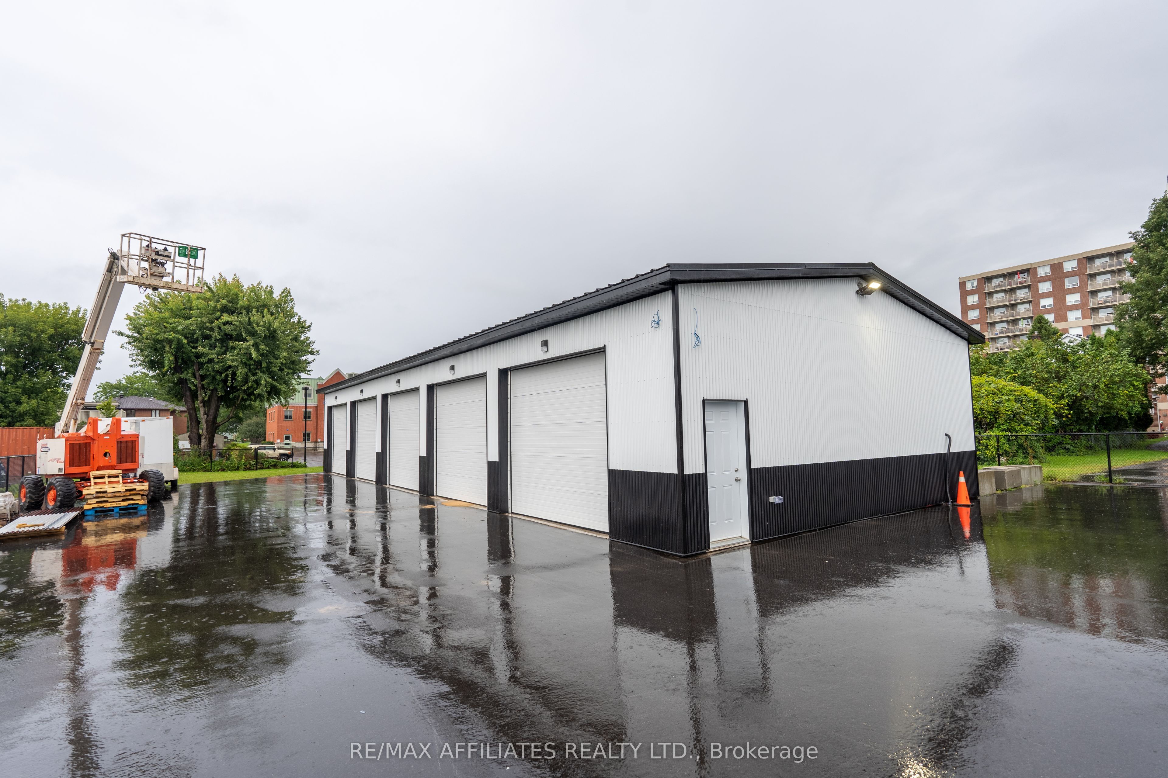 #garage - 26 First Street Property Photo 1