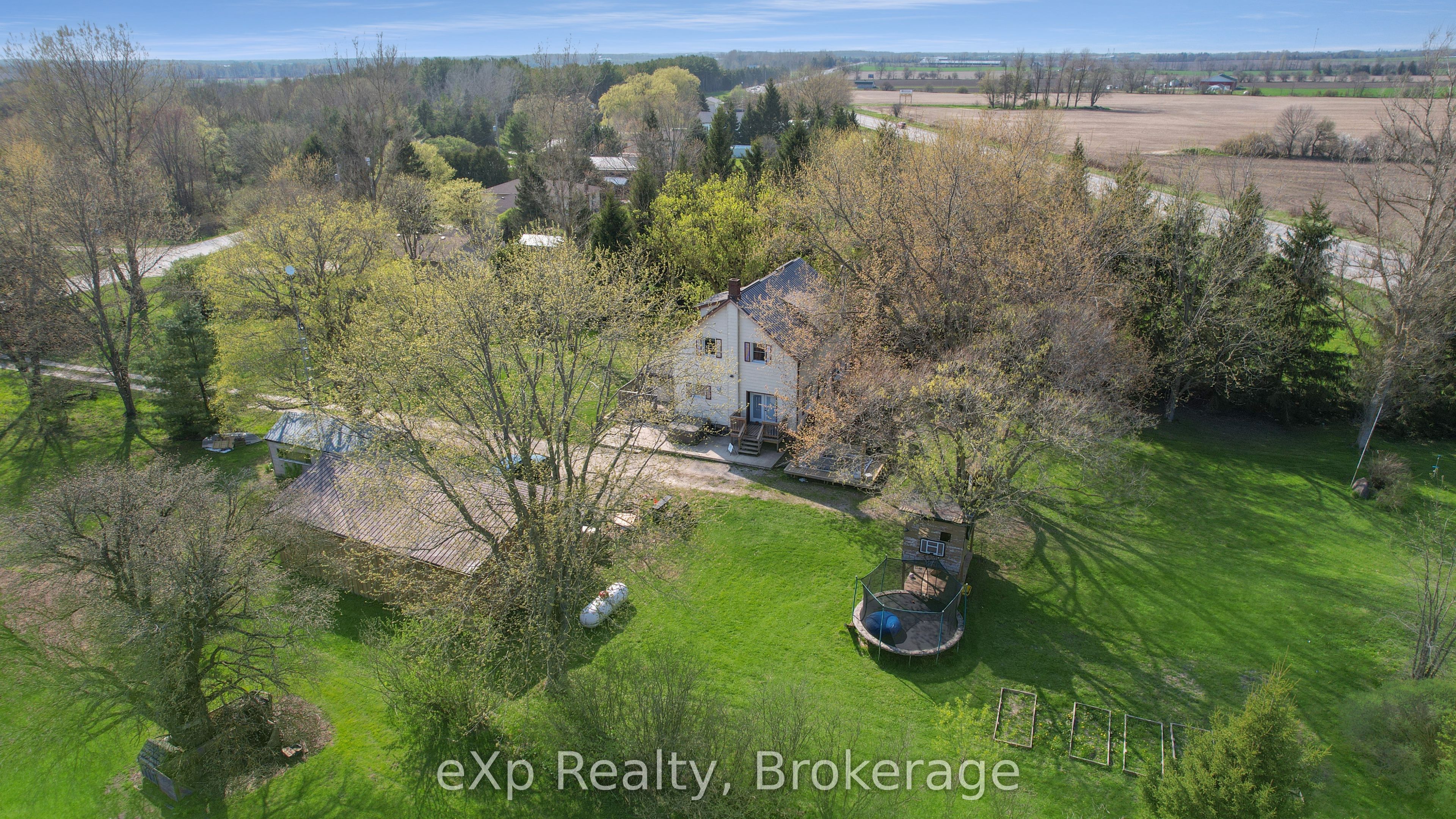 9499 Maas Park Drive Property Photo 1